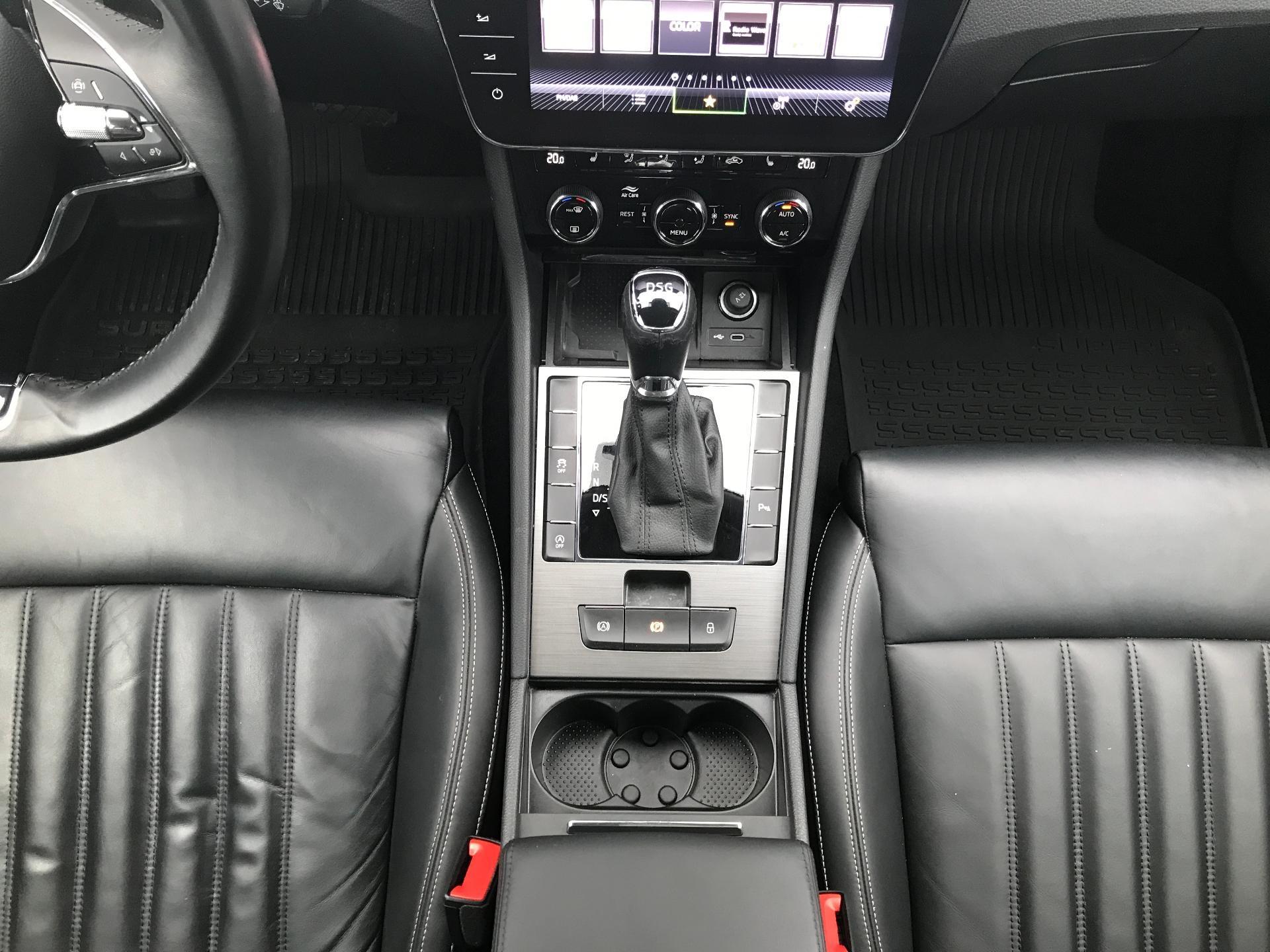 Škoda Superb