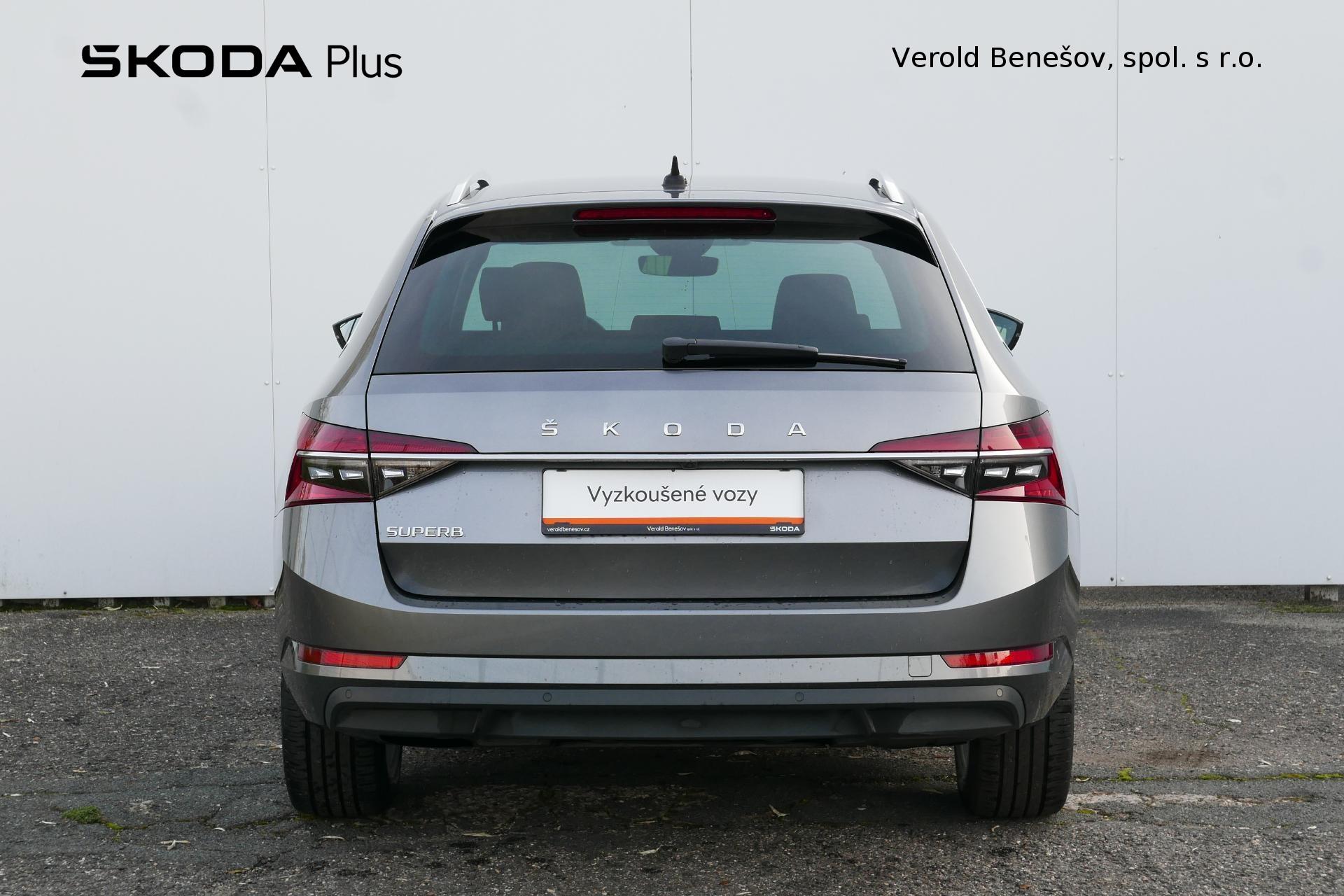 Škoda Superb