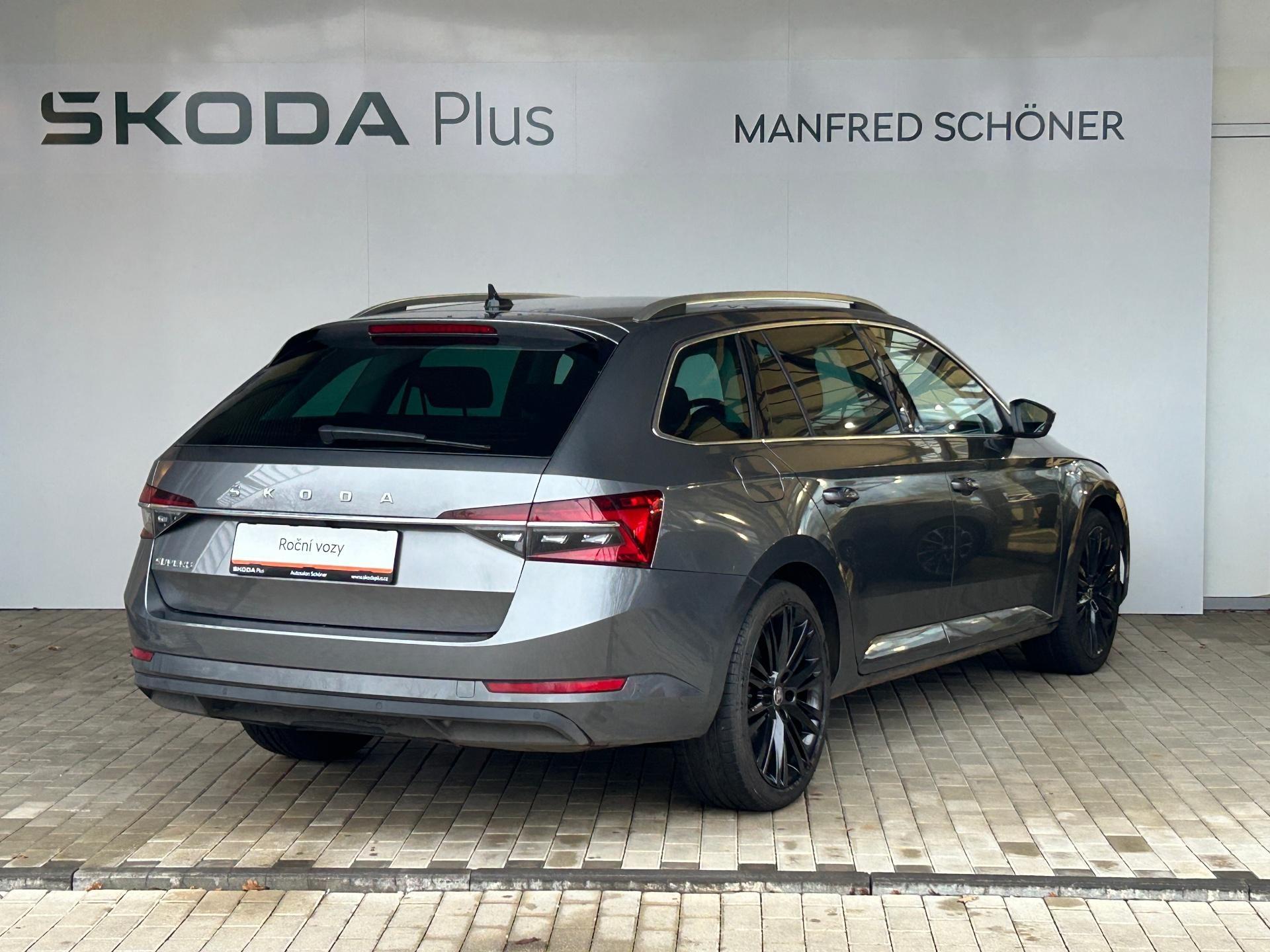 Škoda Superb
