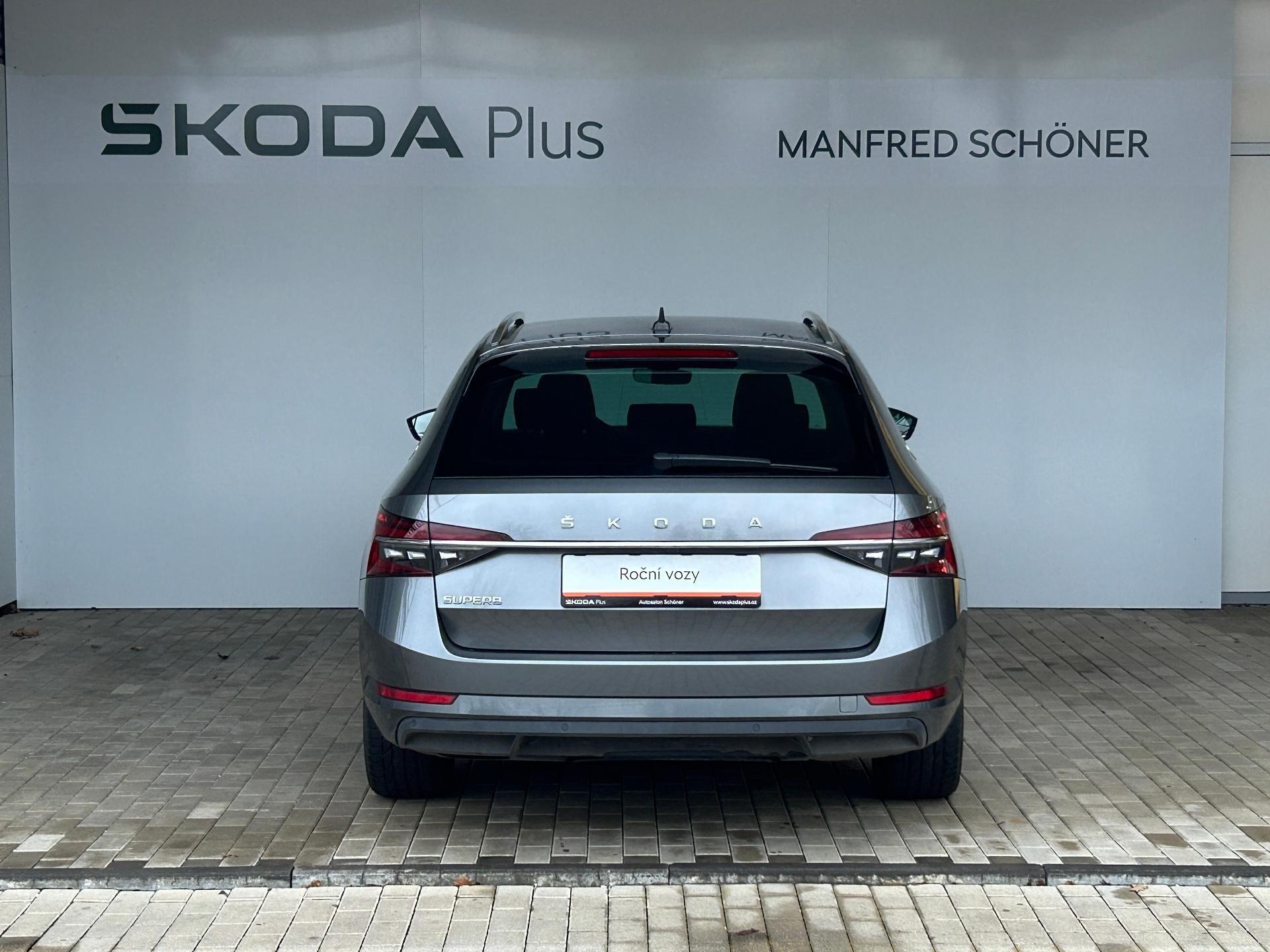Škoda Superb