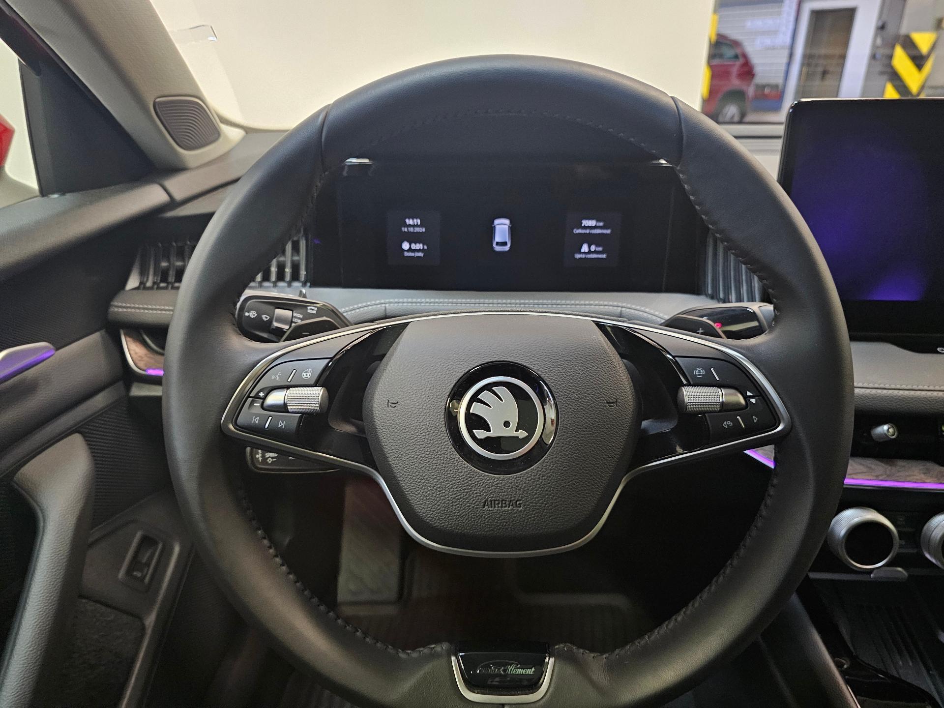 Škoda Superb