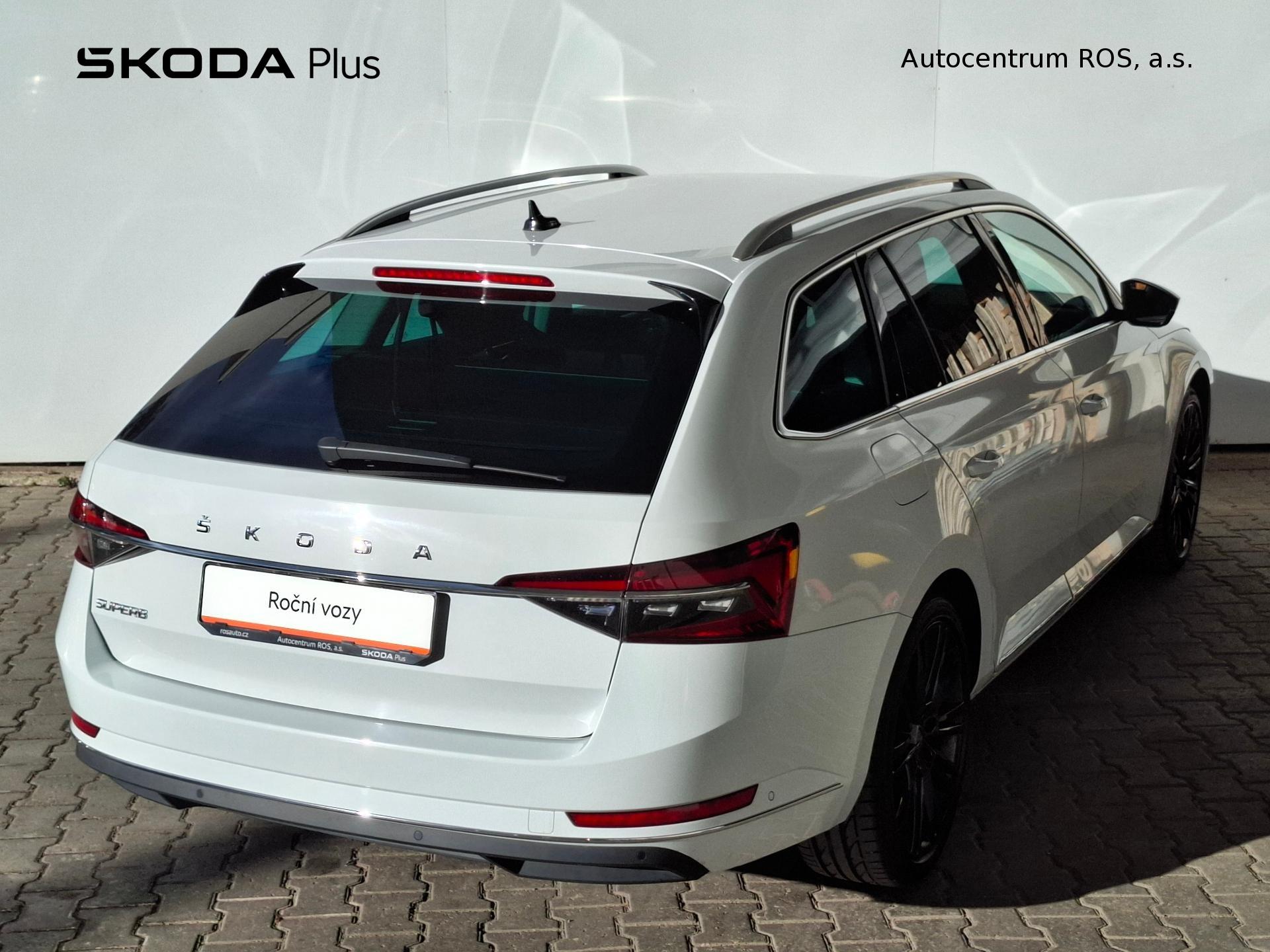 Škoda Superb