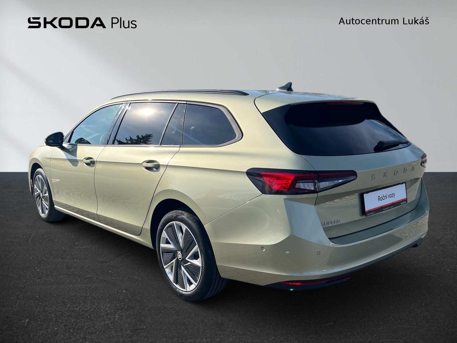 Škoda Superb