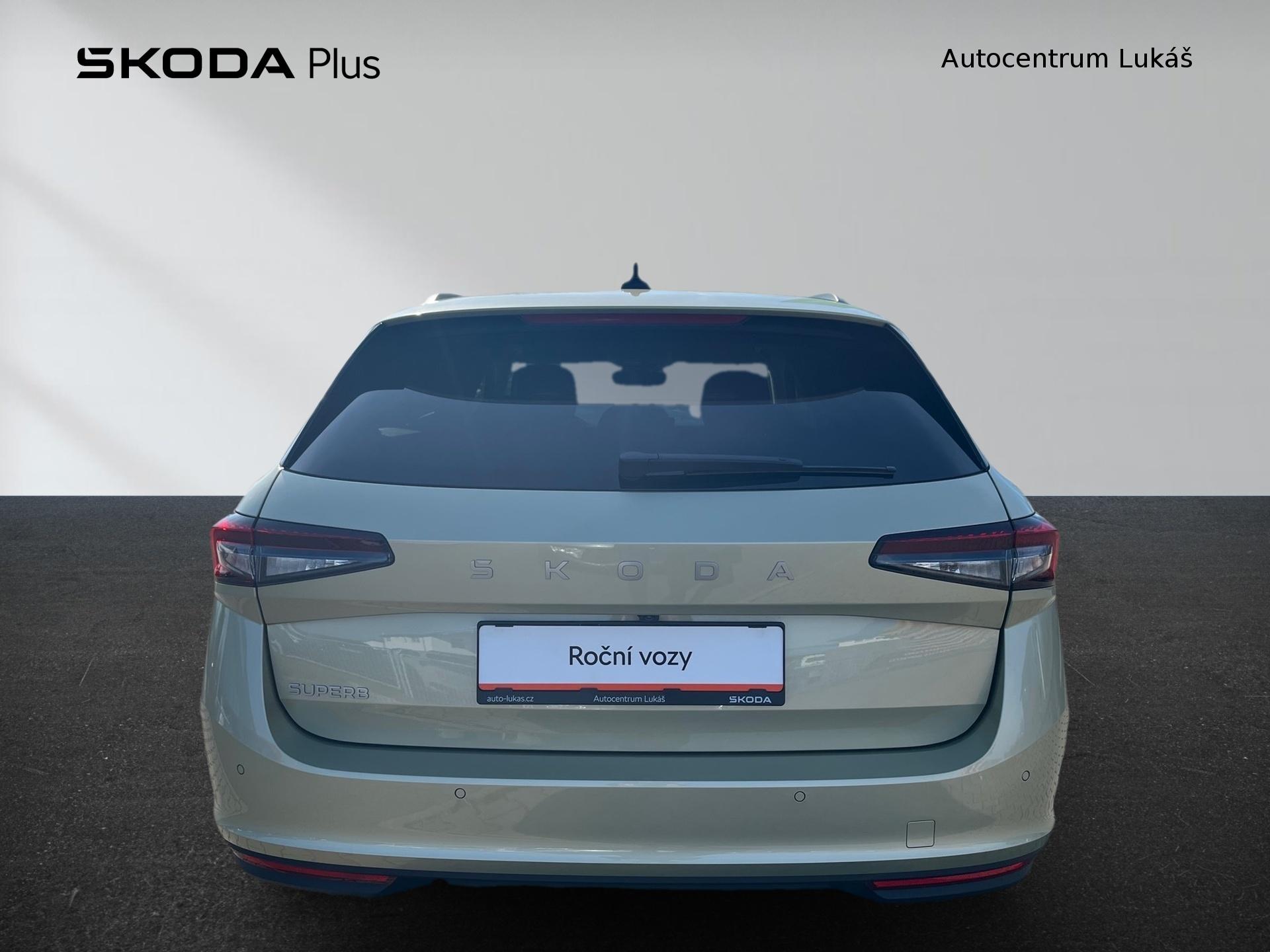 Škoda Superb