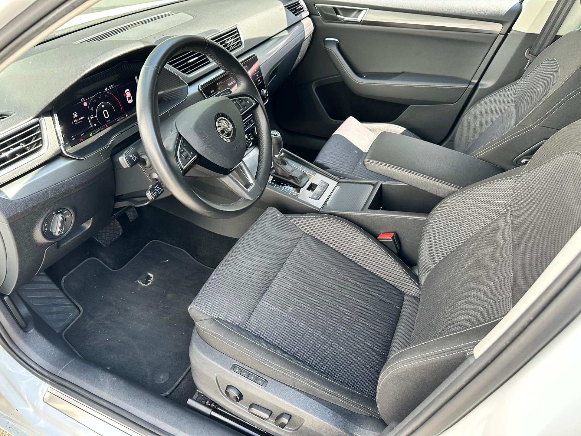 Škoda Superb