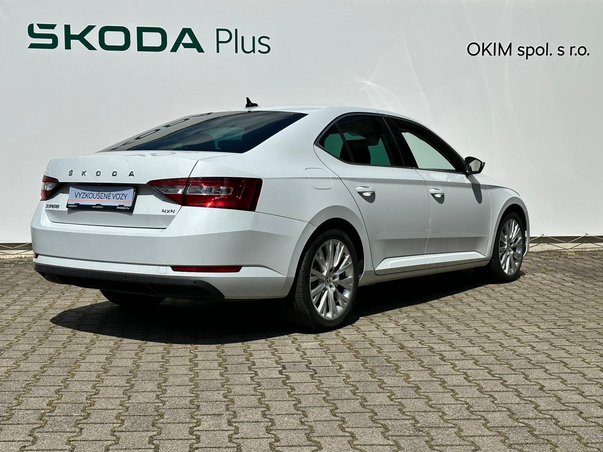 Škoda Superb