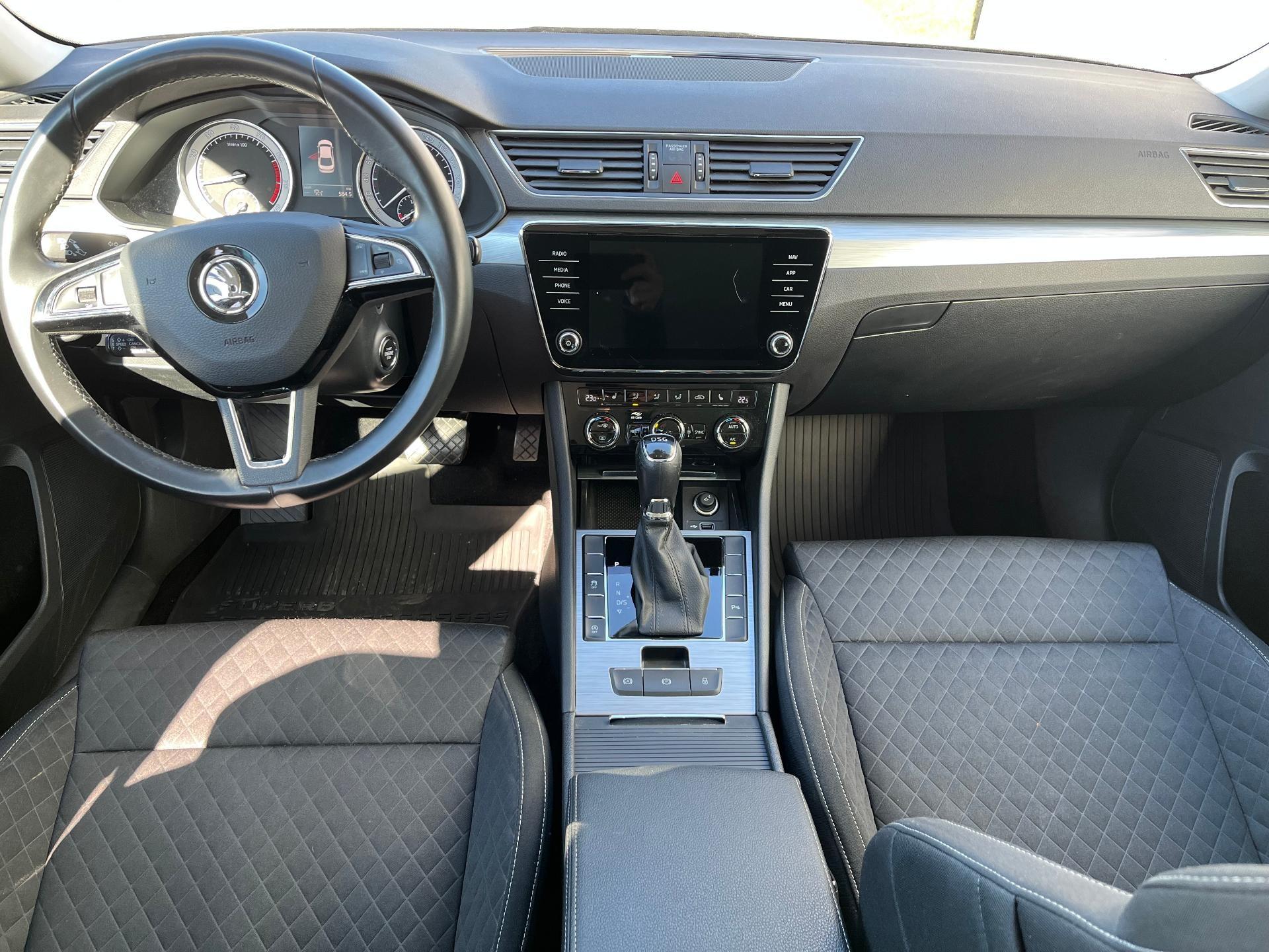 Škoda Superb