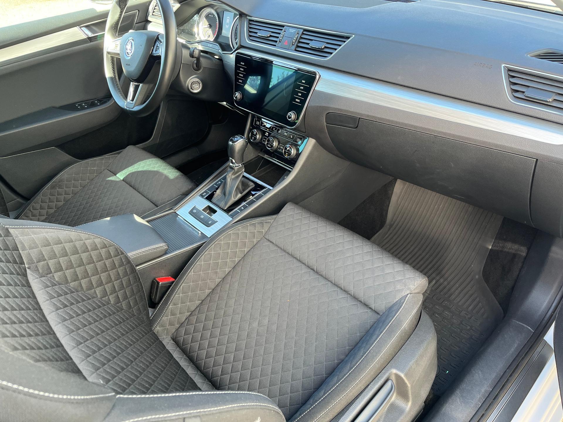 Škoda Superb