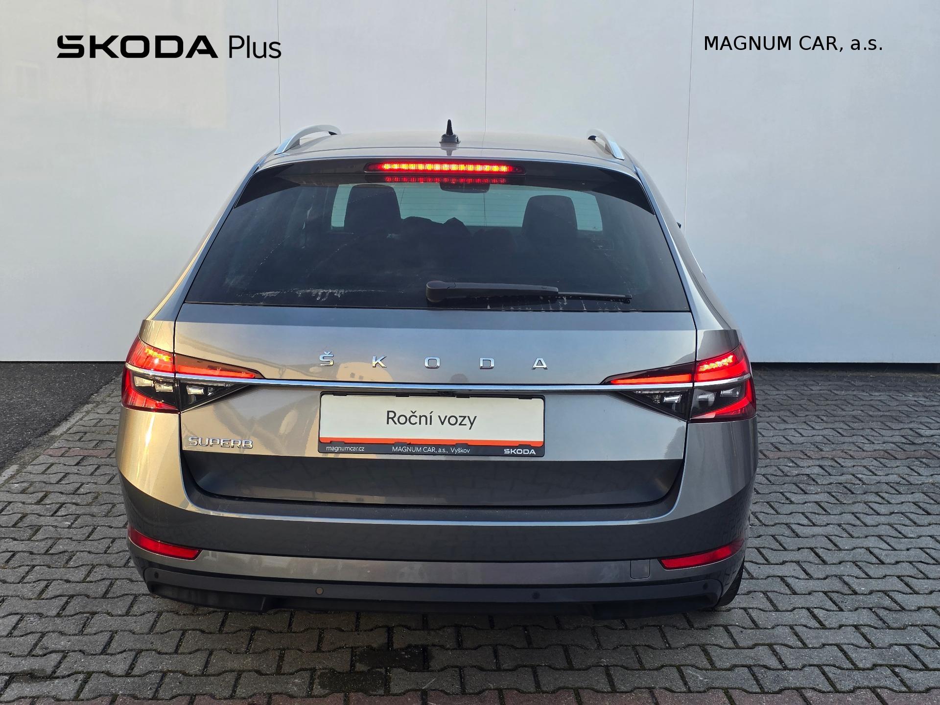 Škoda Superb