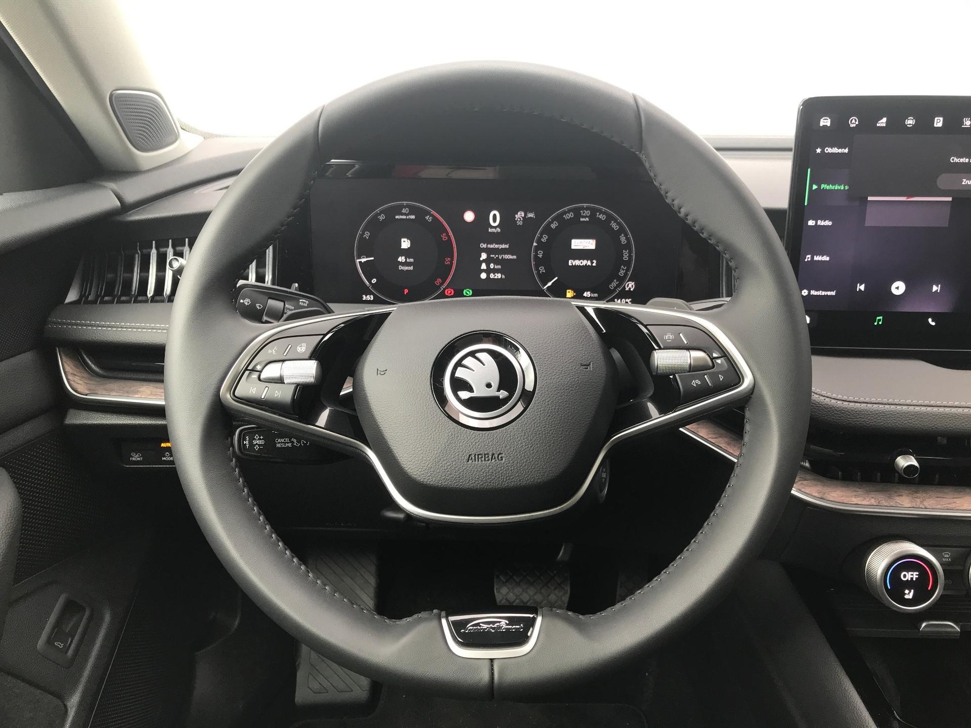 Škoda Superb