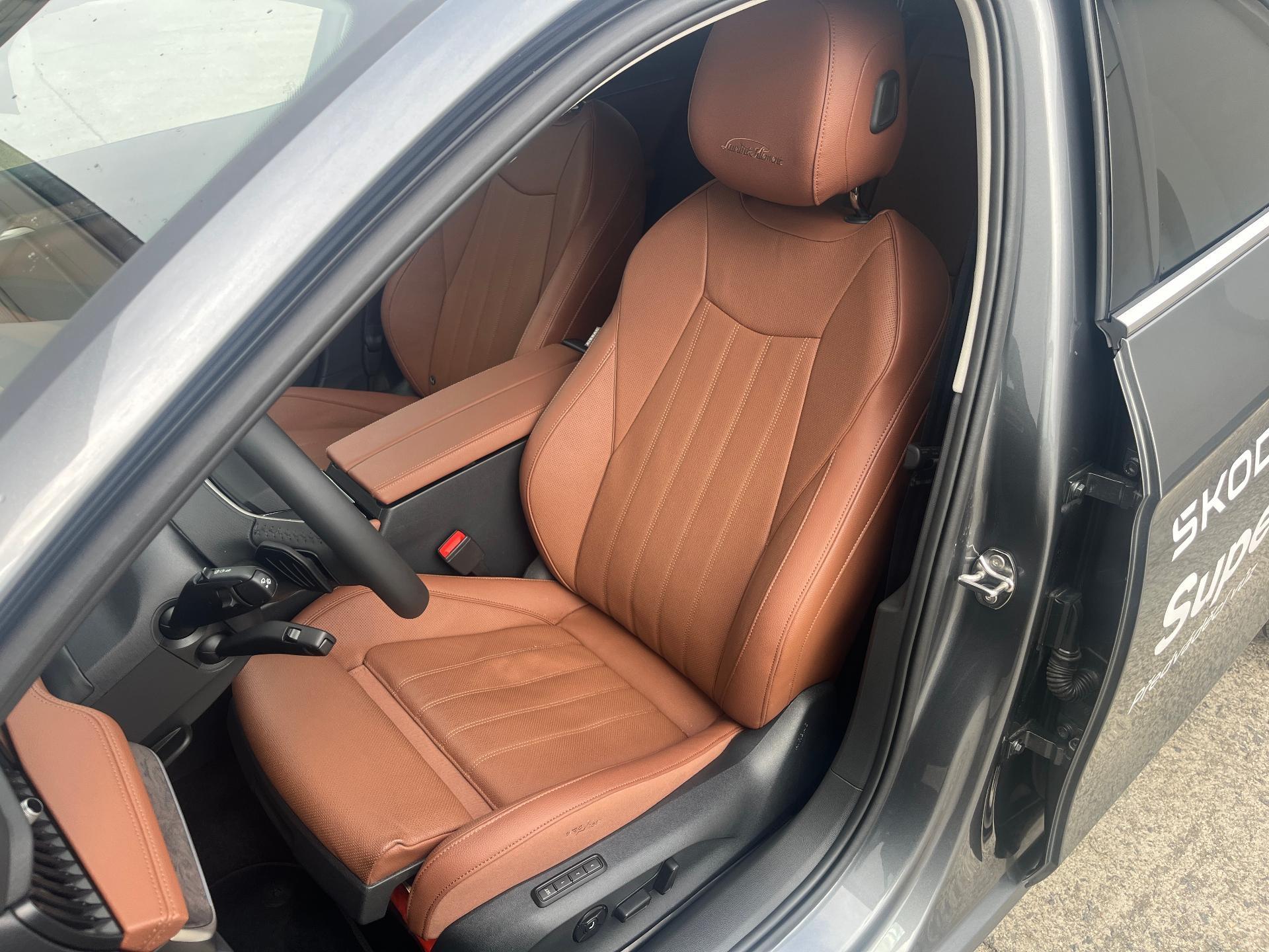 Škoda Superb