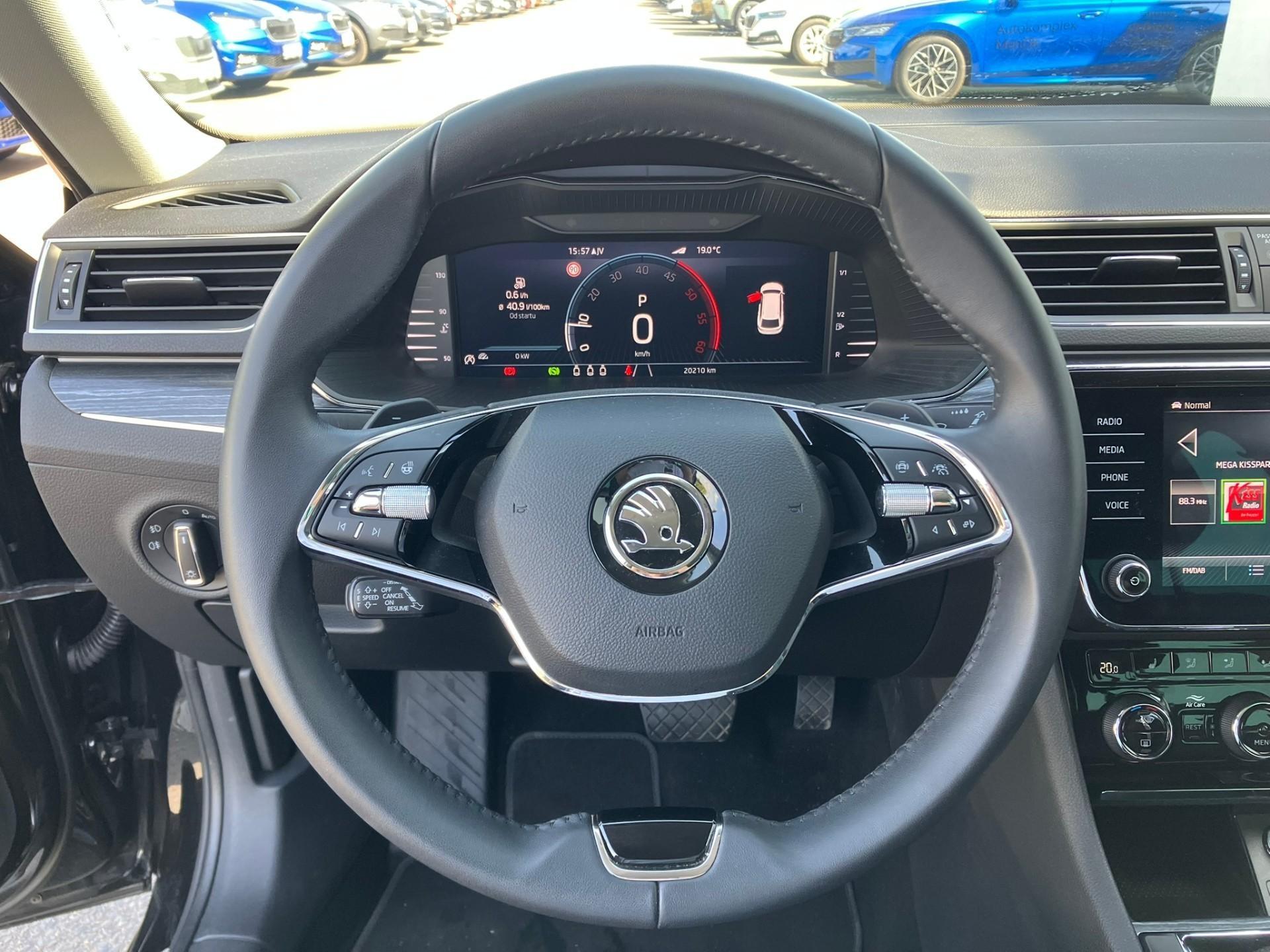 Škoda Superb