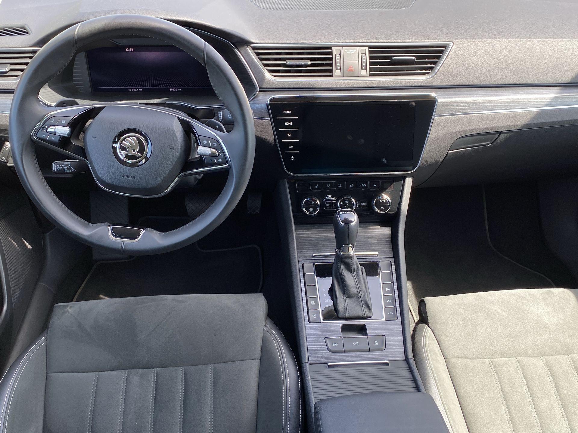 Škoda Superb
