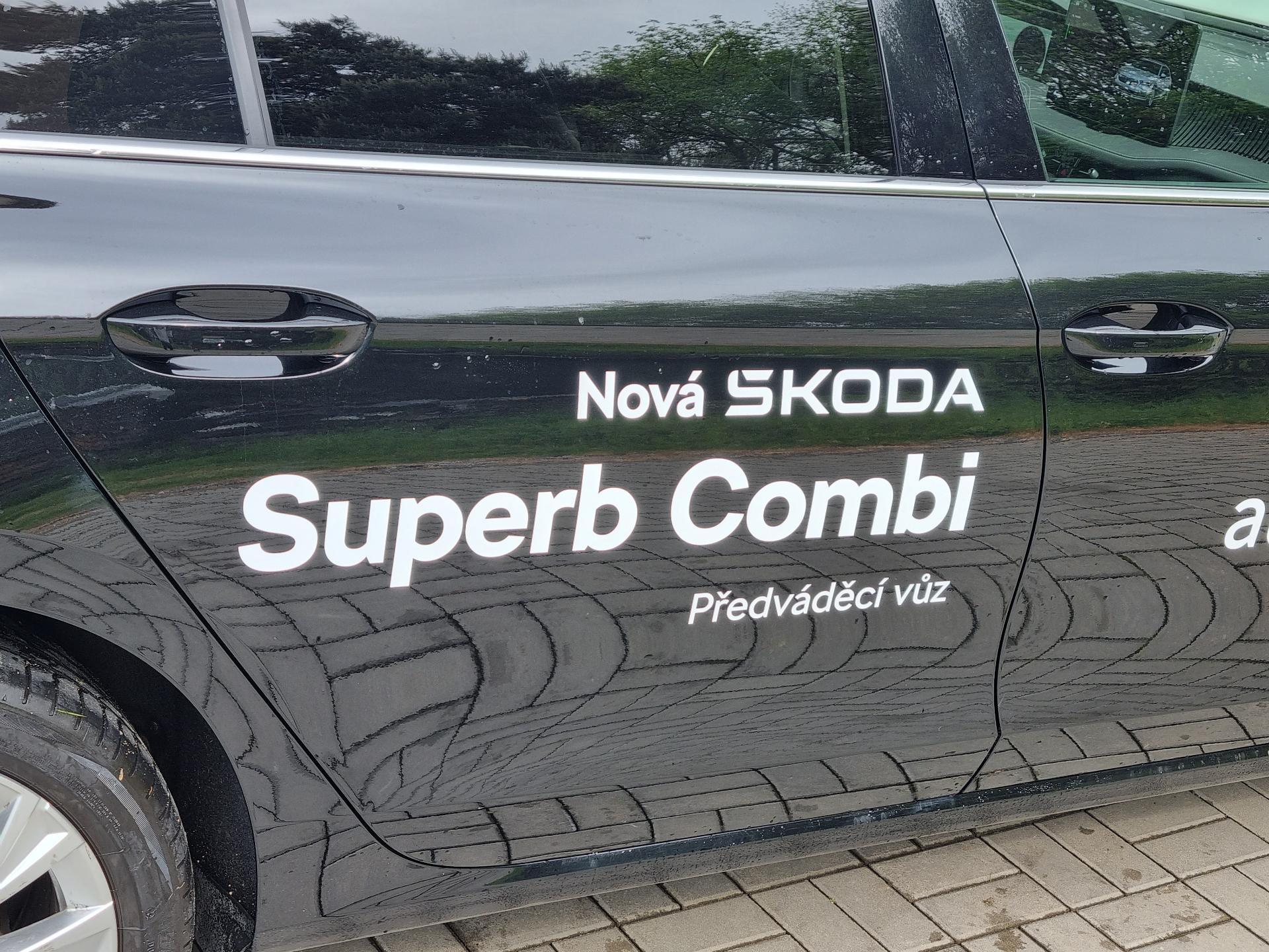 Škoda Superb