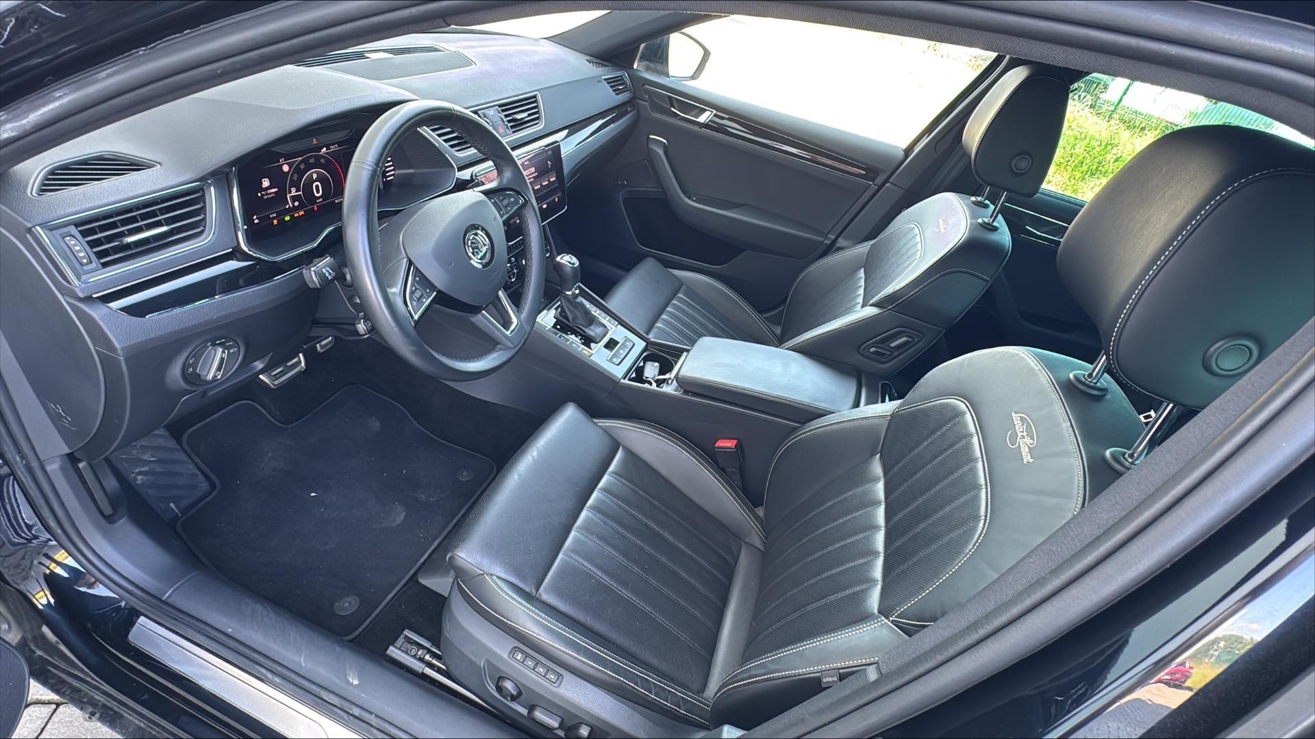 Škoda Superb