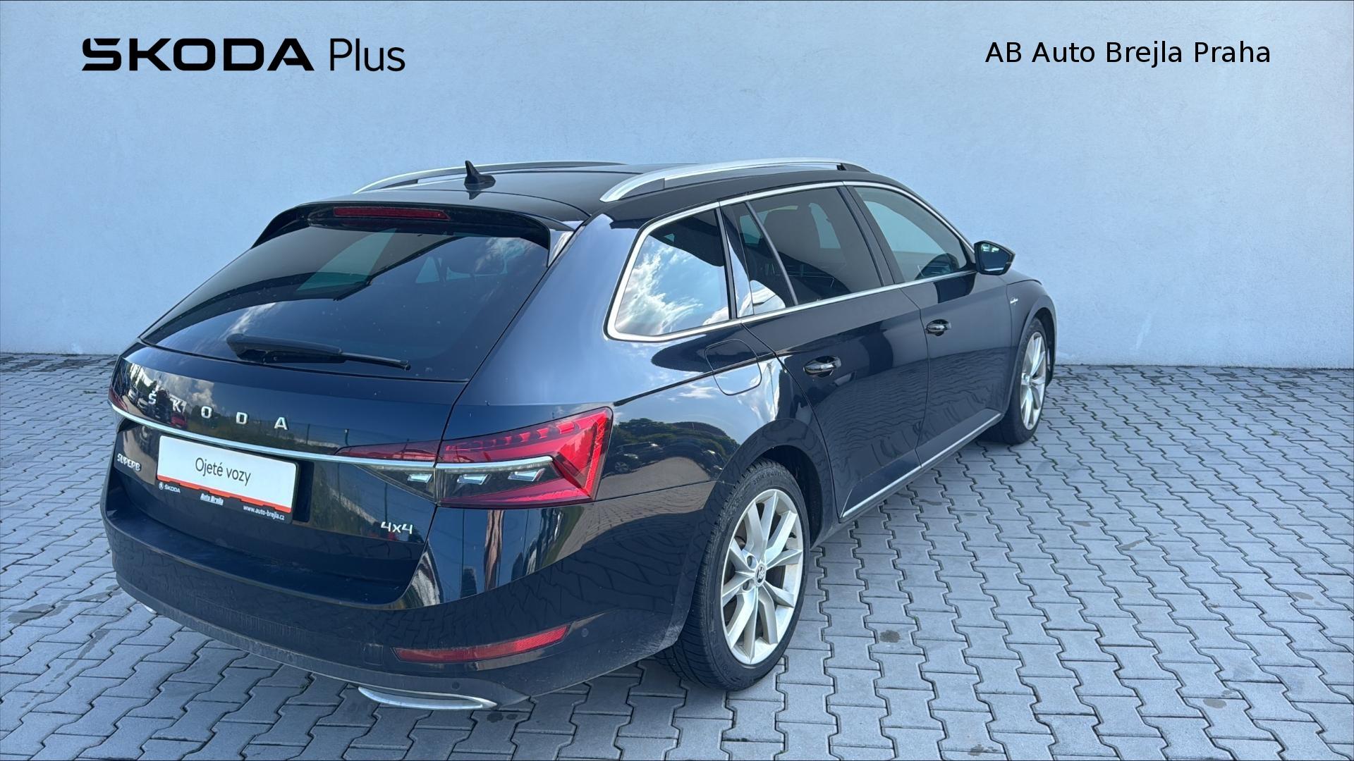 Škoda Superb