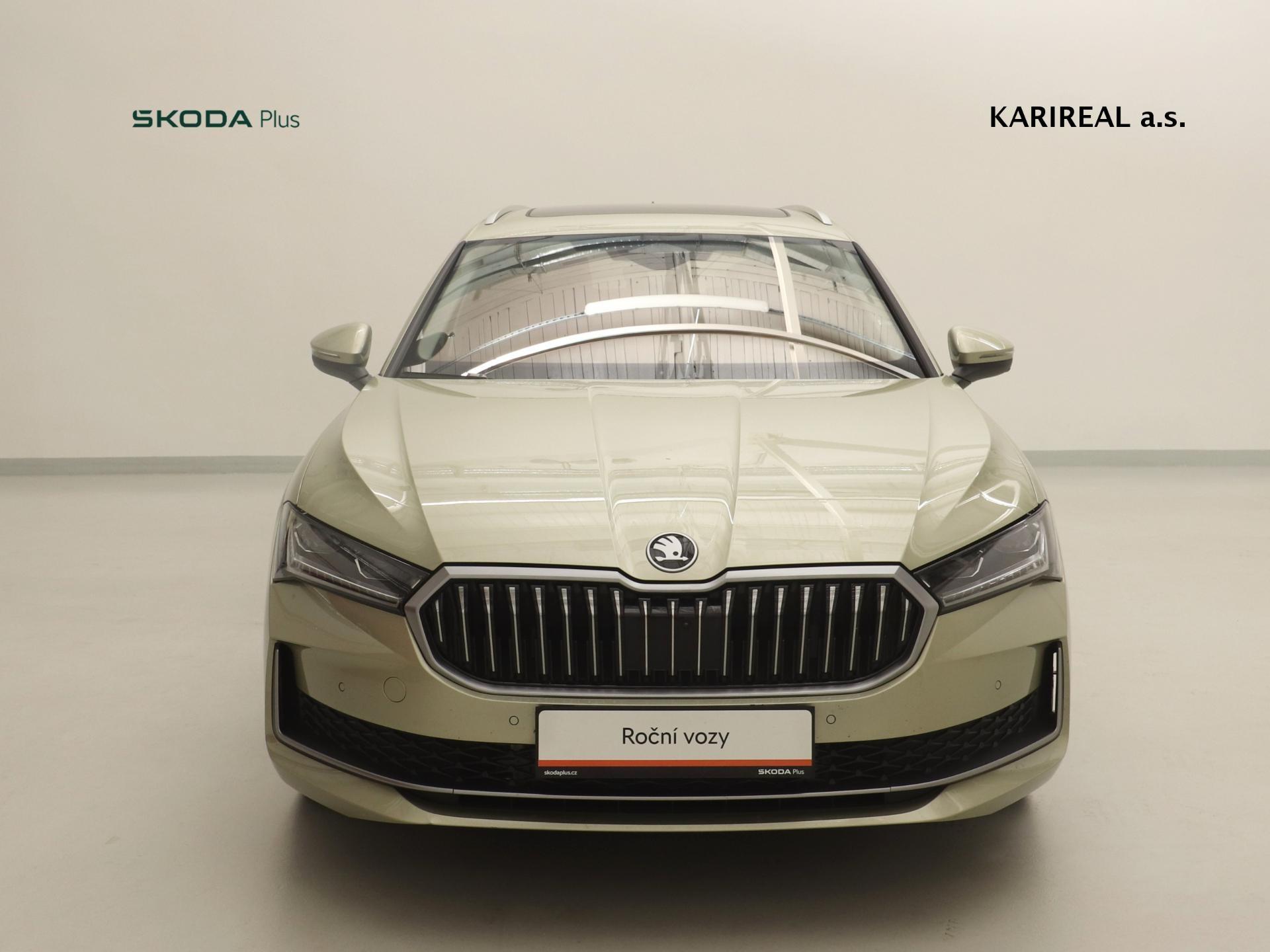 Škoda Superb