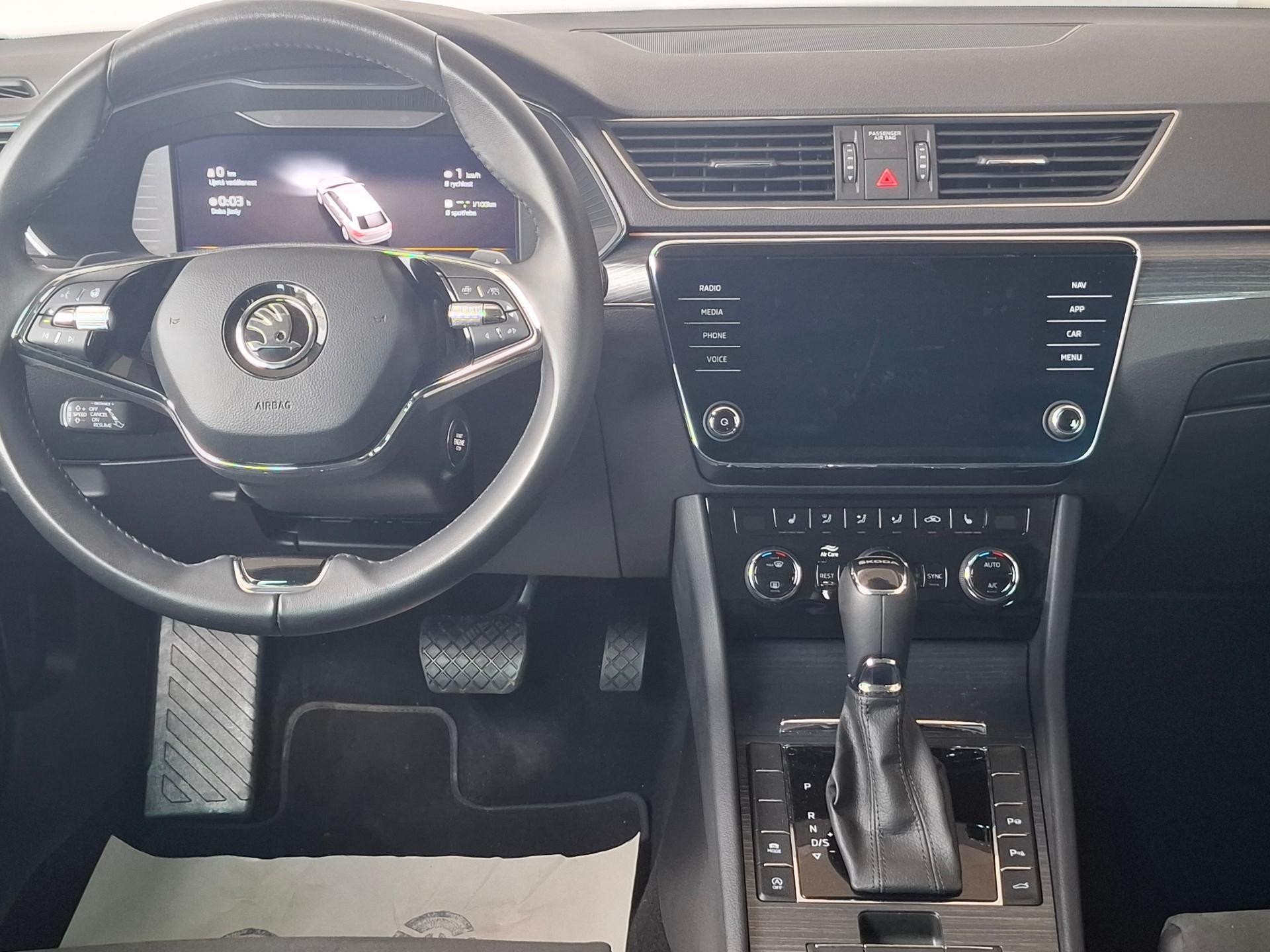 Škoda Superb