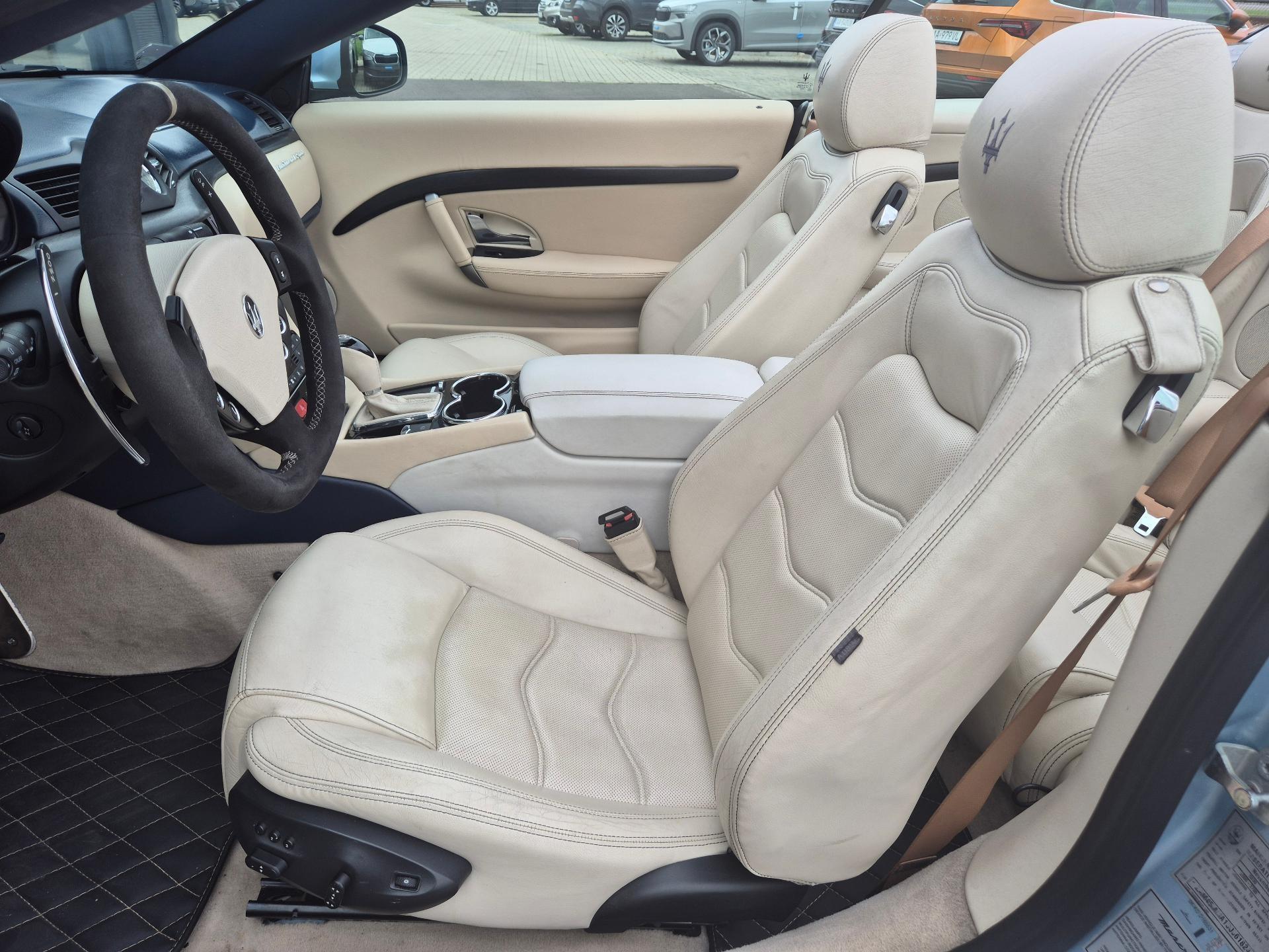 Maserati GranCabrio