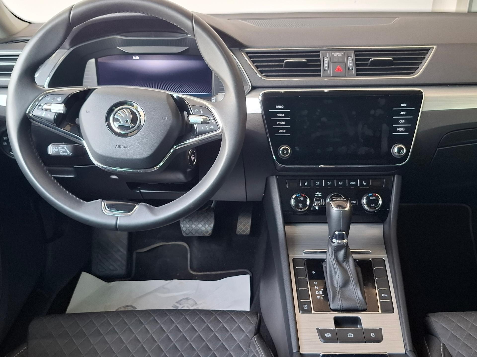 Škoda Superb