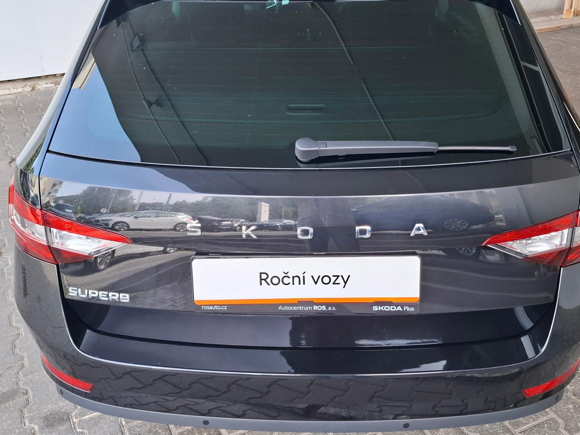 Škoda Superb