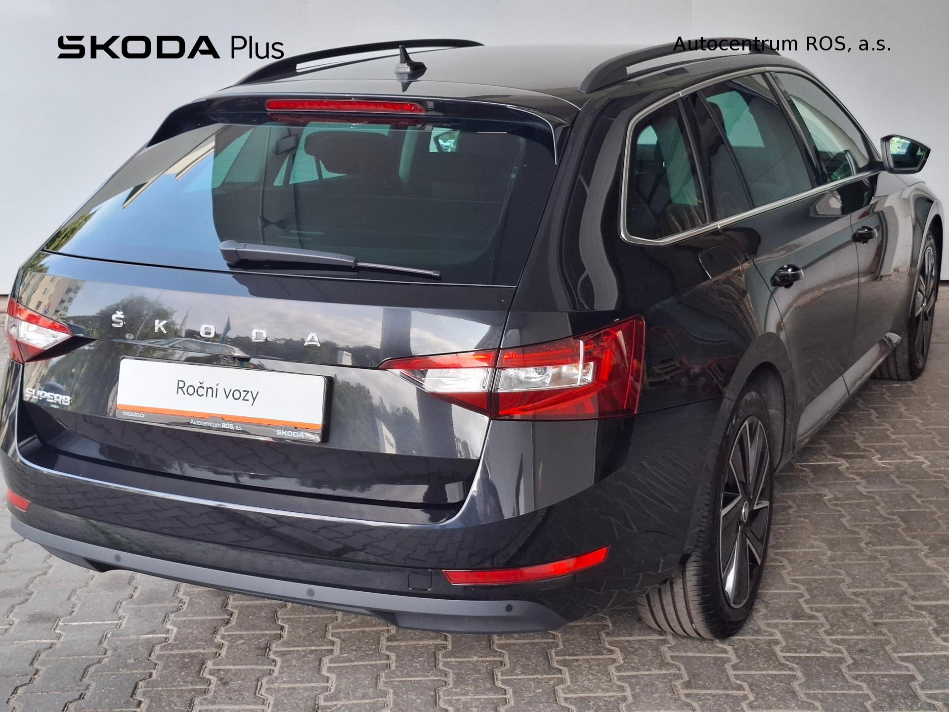 Škoda Superb