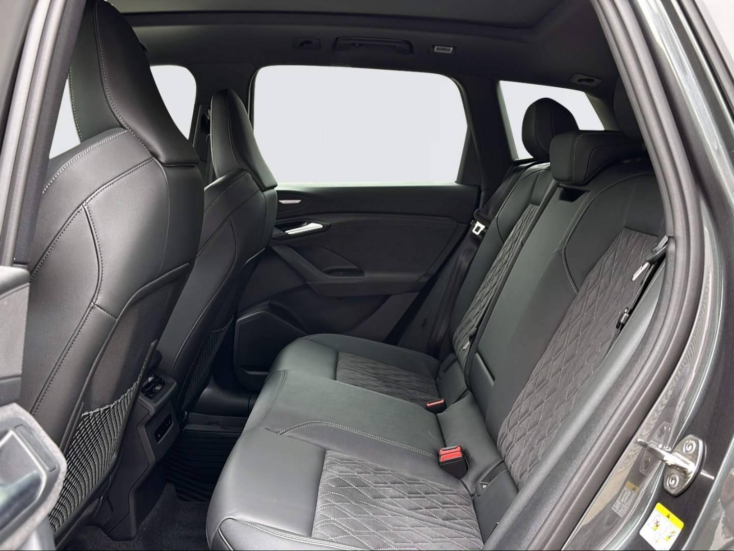 Audi SQ6