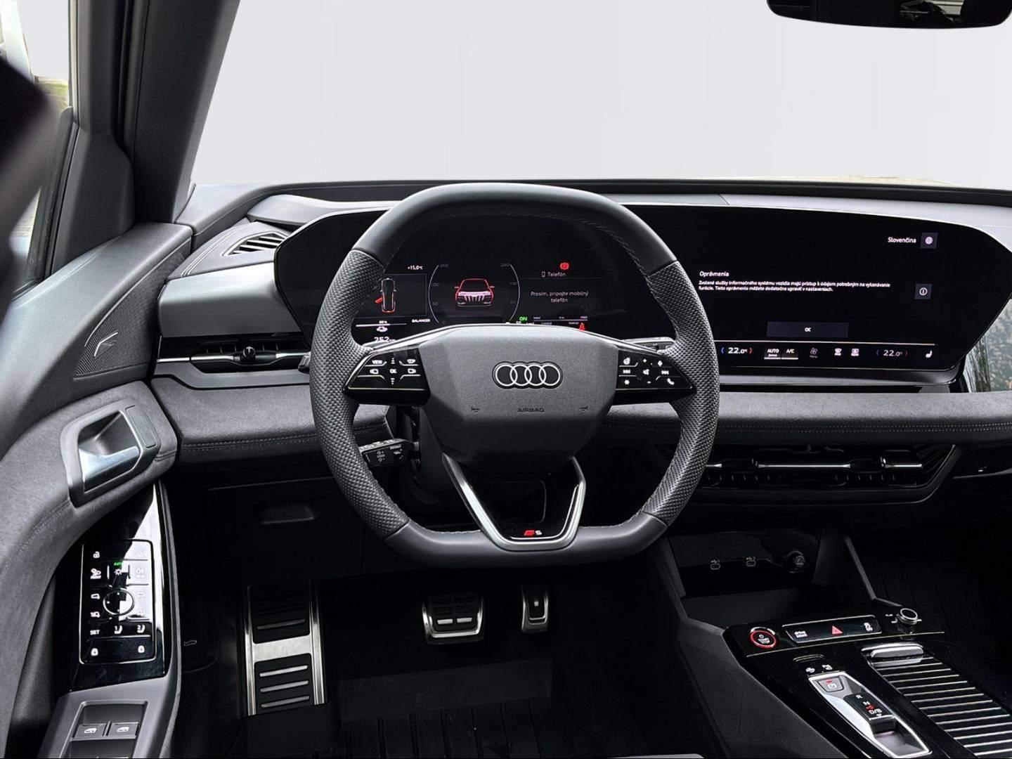 Audi SQ6