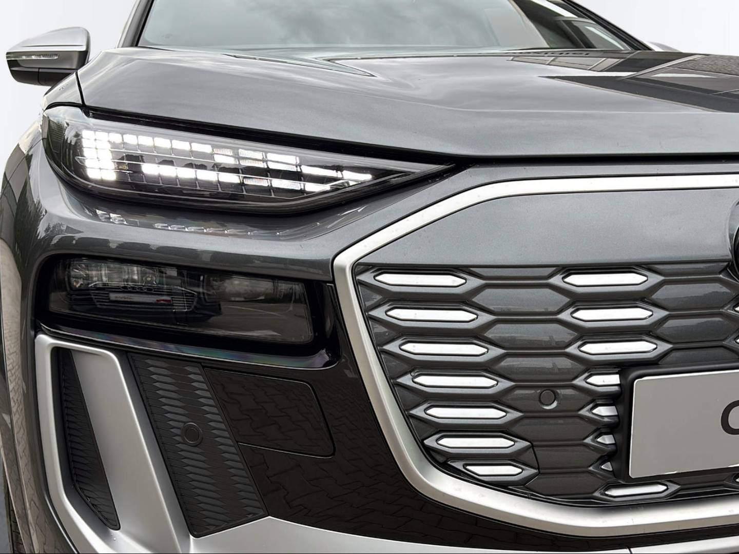 Audi SQ6