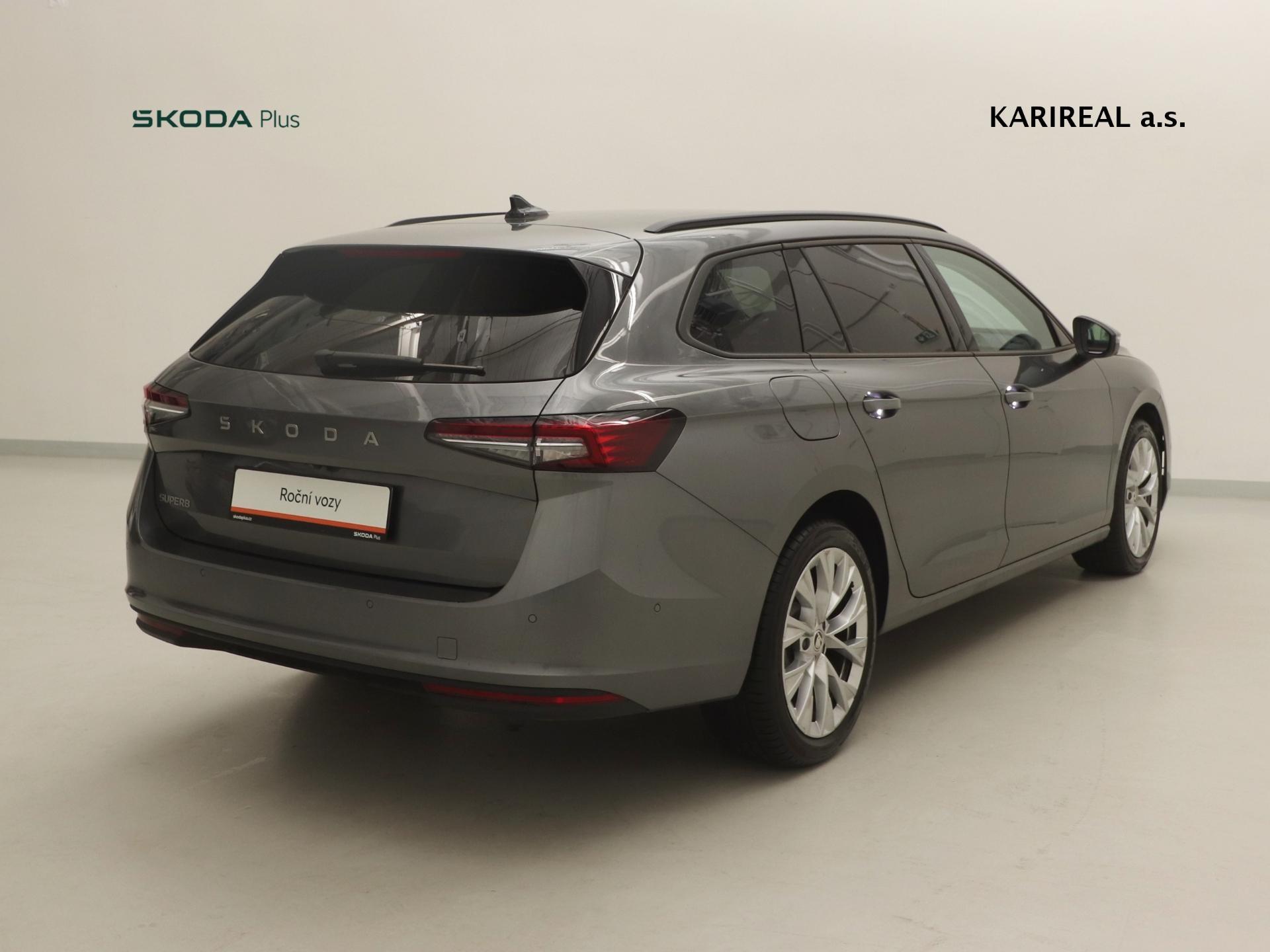Škoda Superb