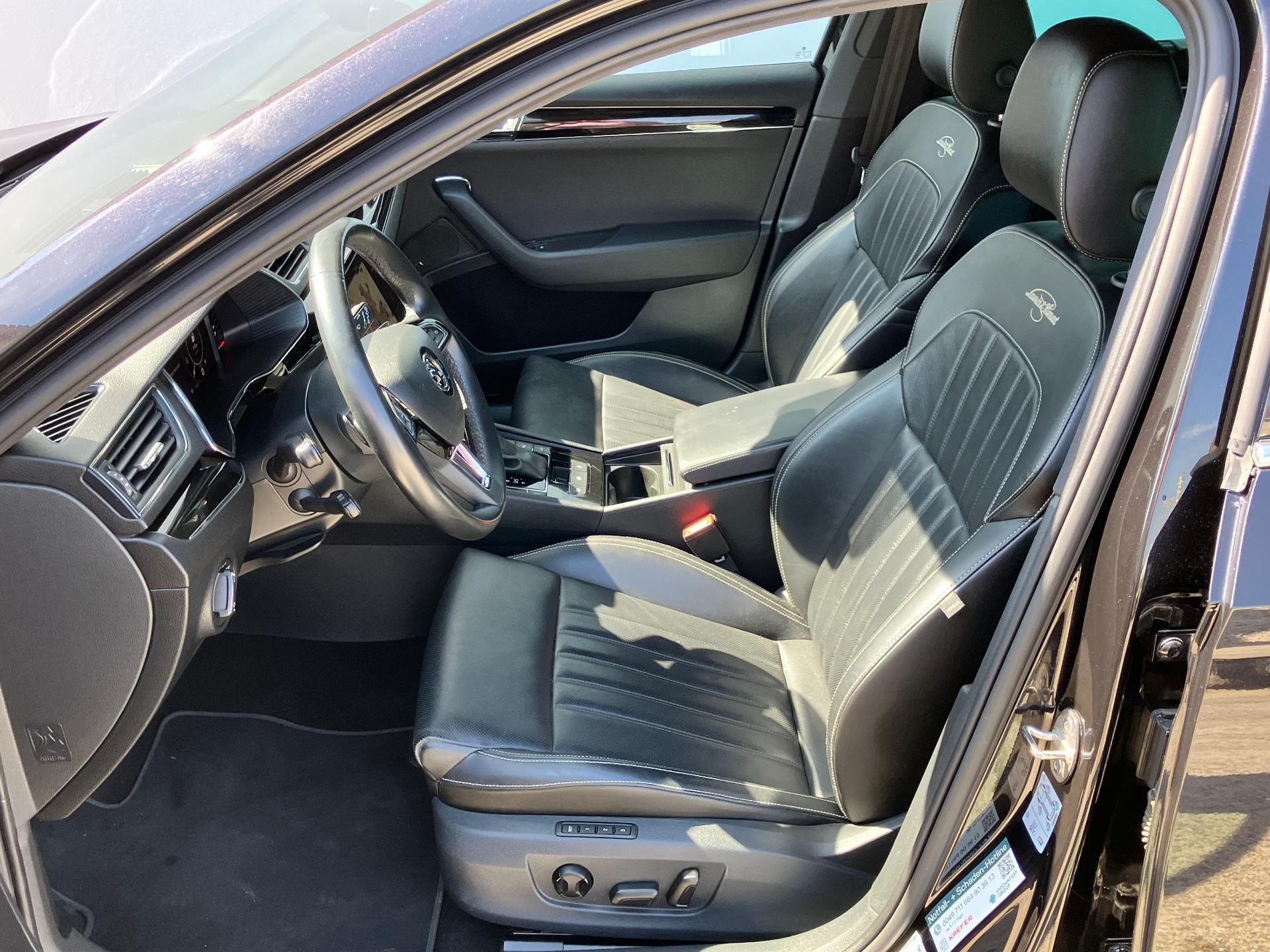 Škoda Superb