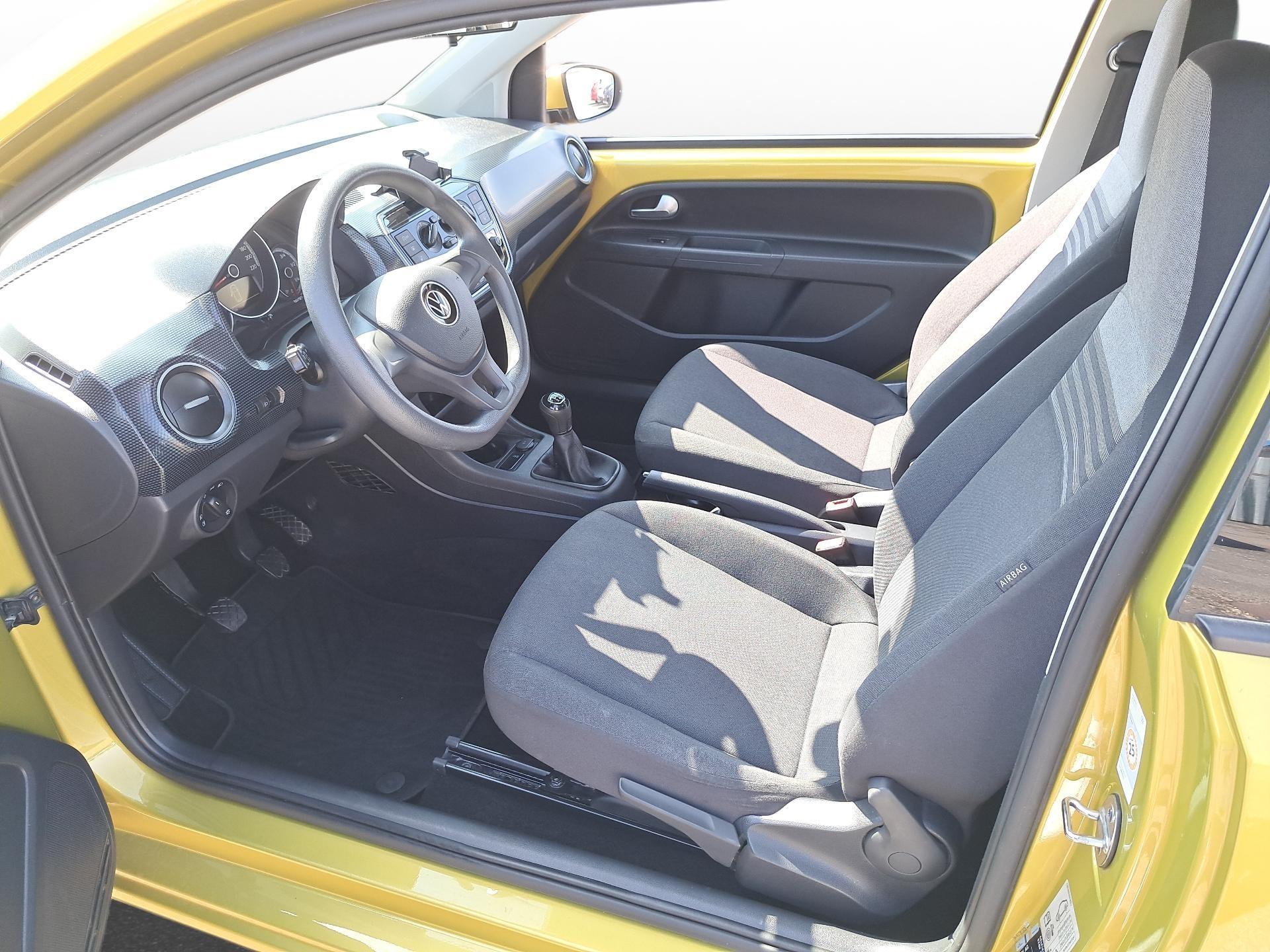 Volkswagen up!
