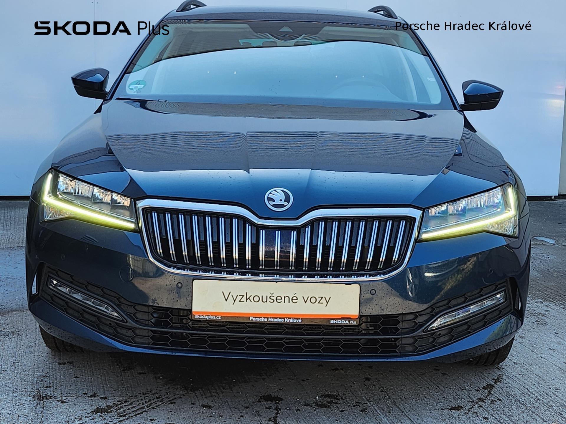 Škoda Superb