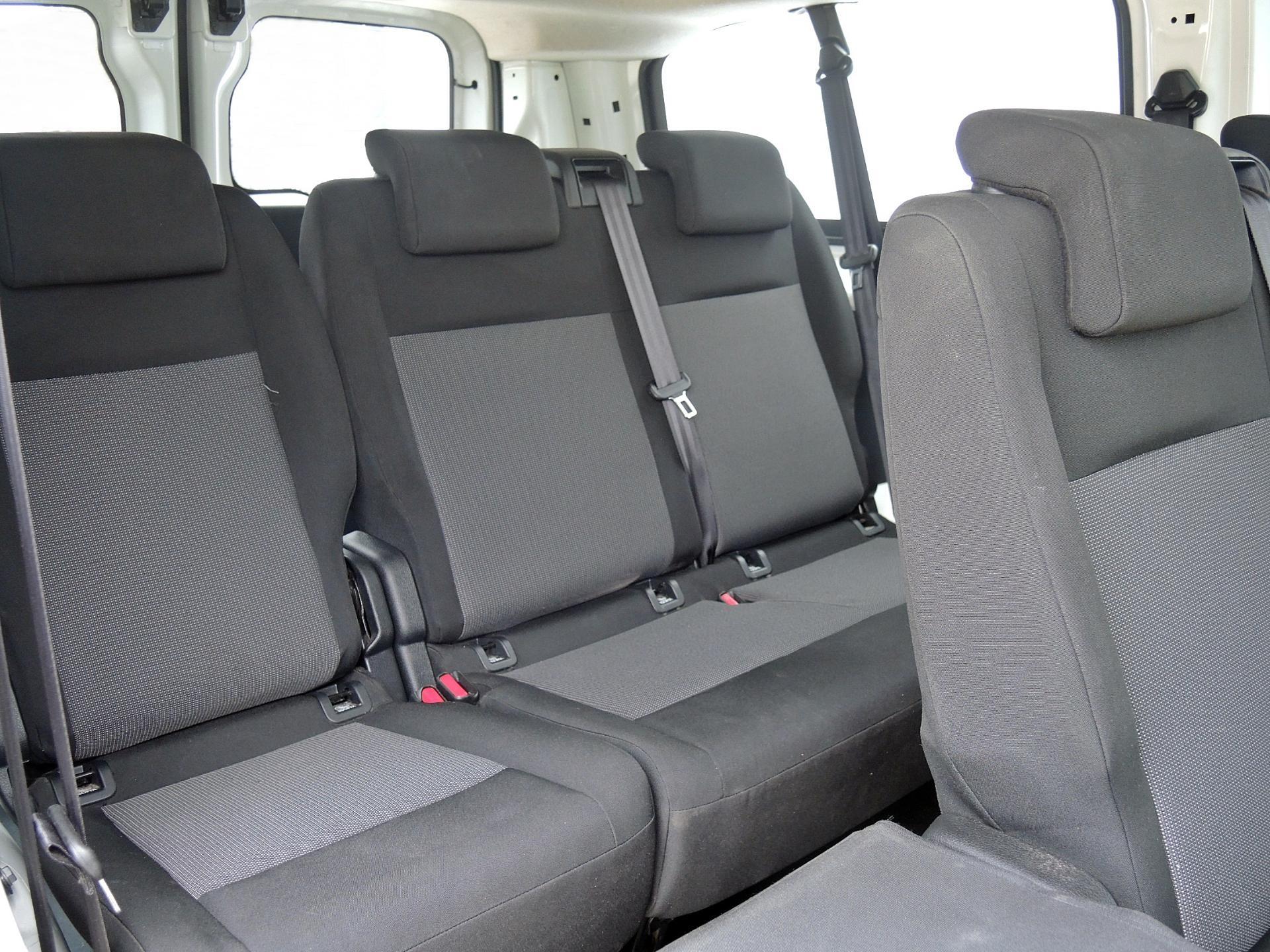 Peugeot Traveller