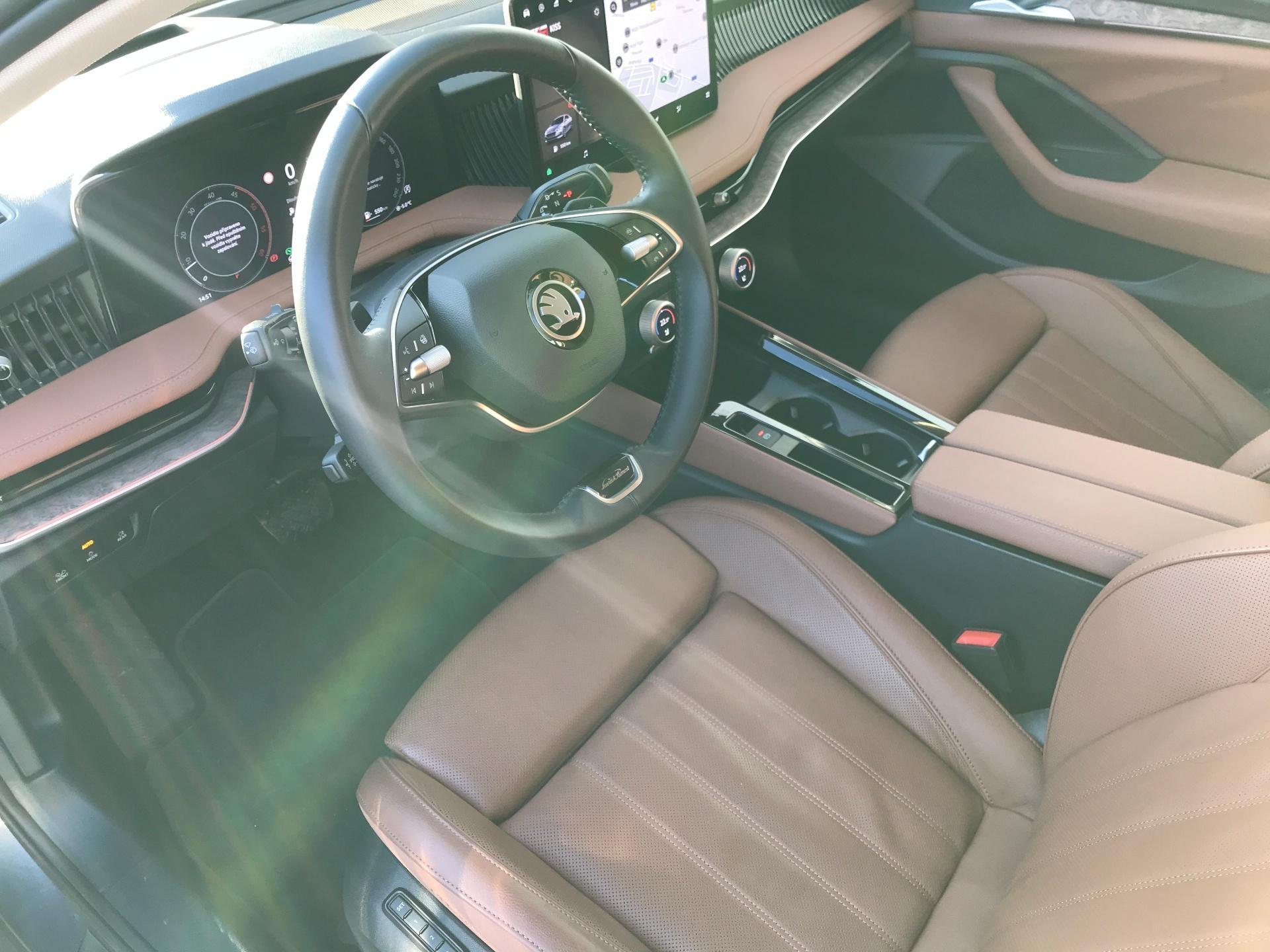 Škoda Superb