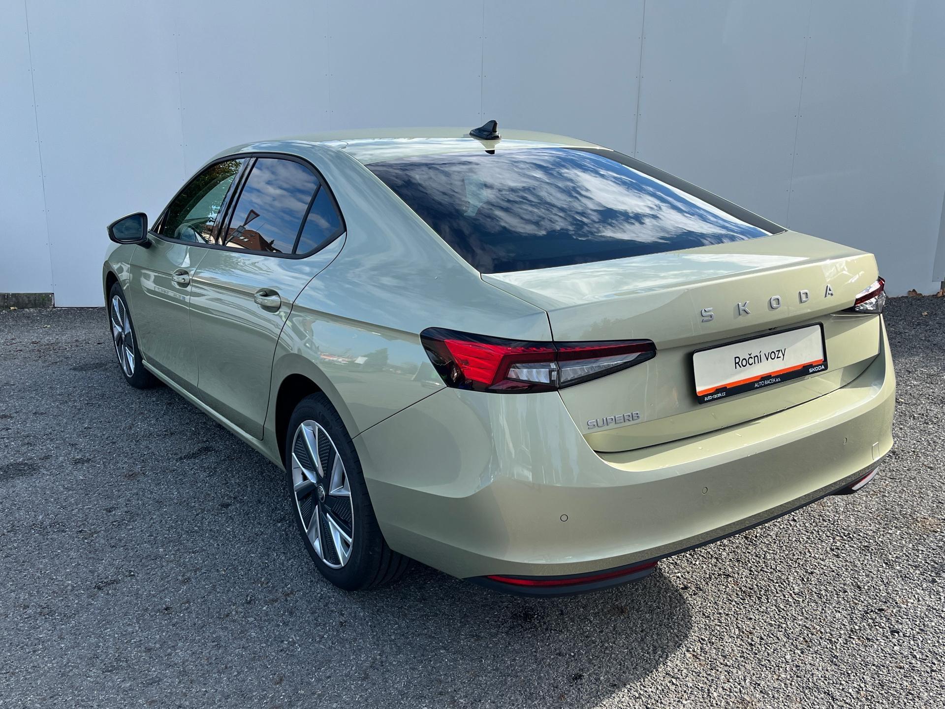 Škoda Superb