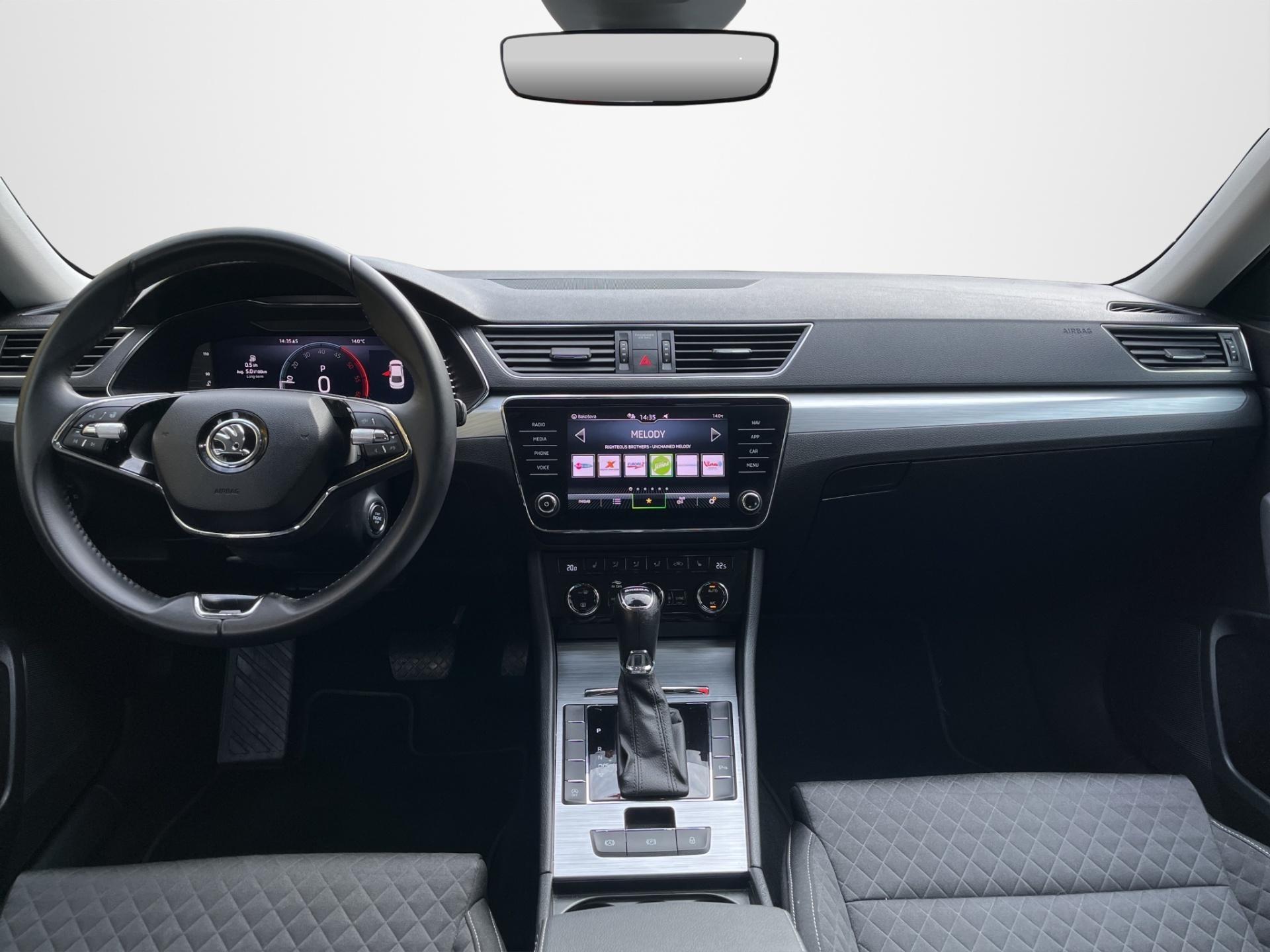 Škoda Superb