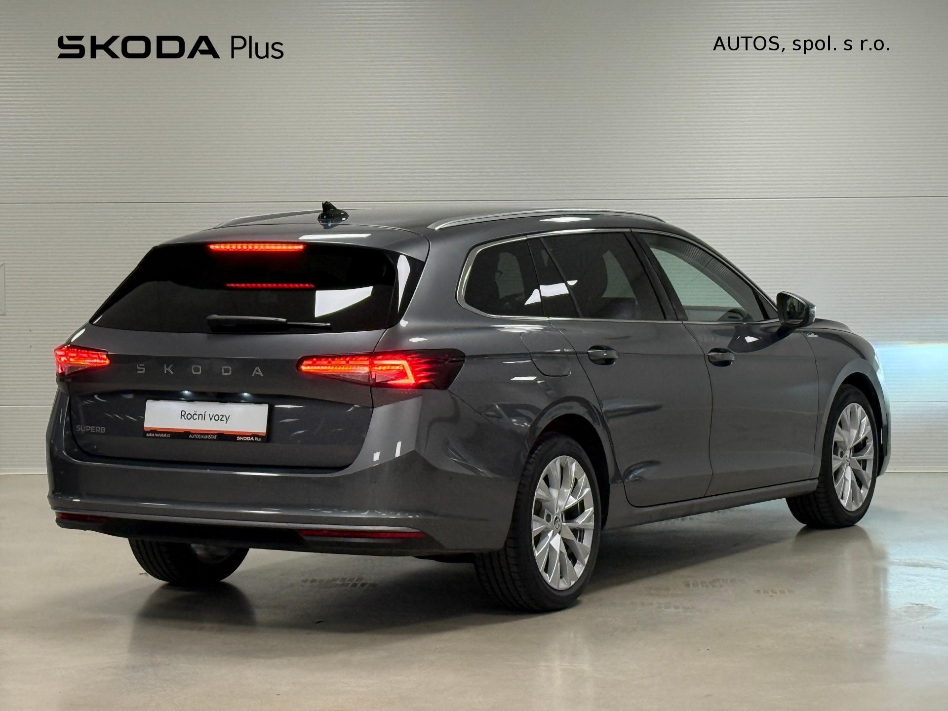 Škoda Superb
