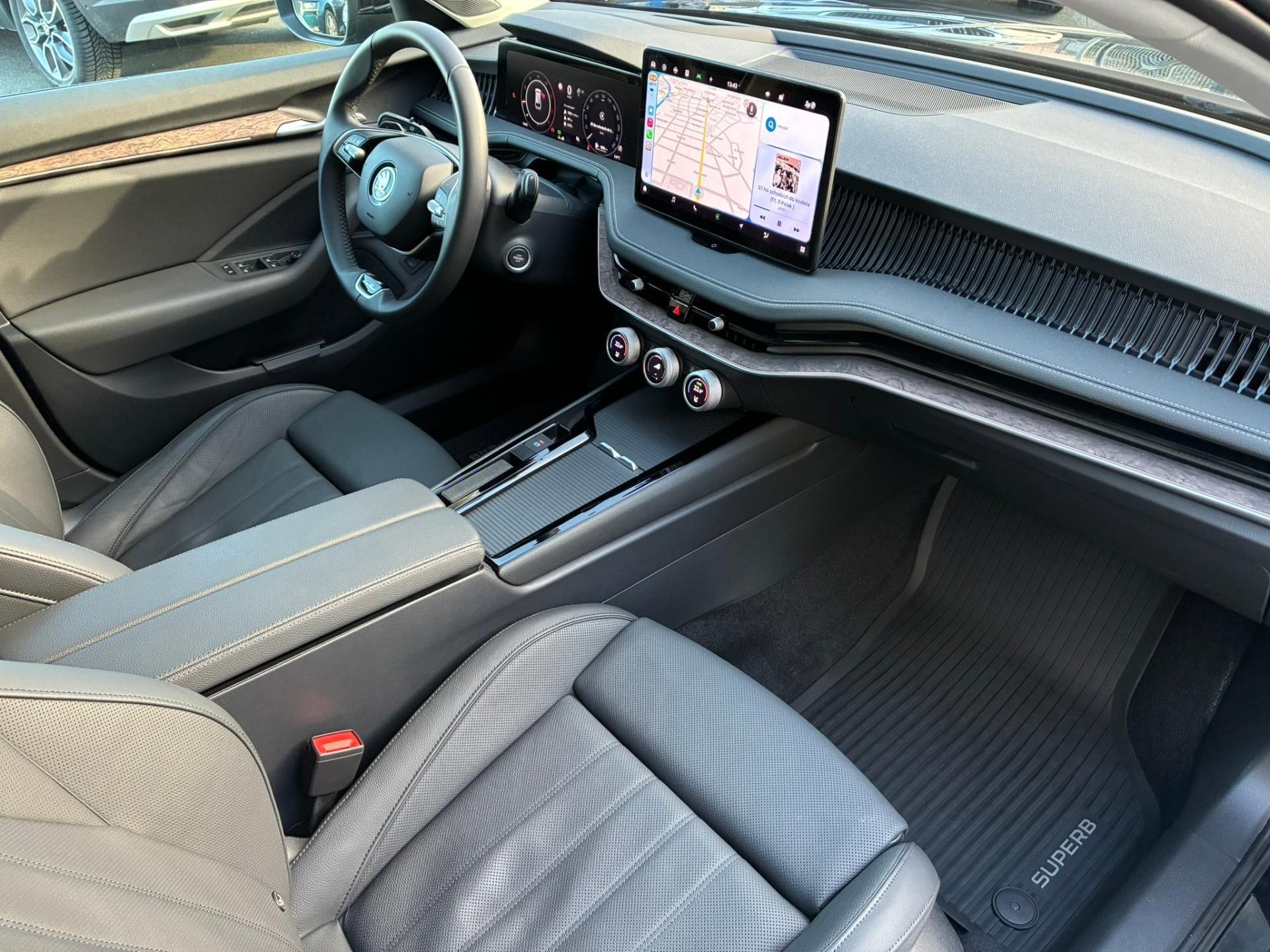 Škoda Superb