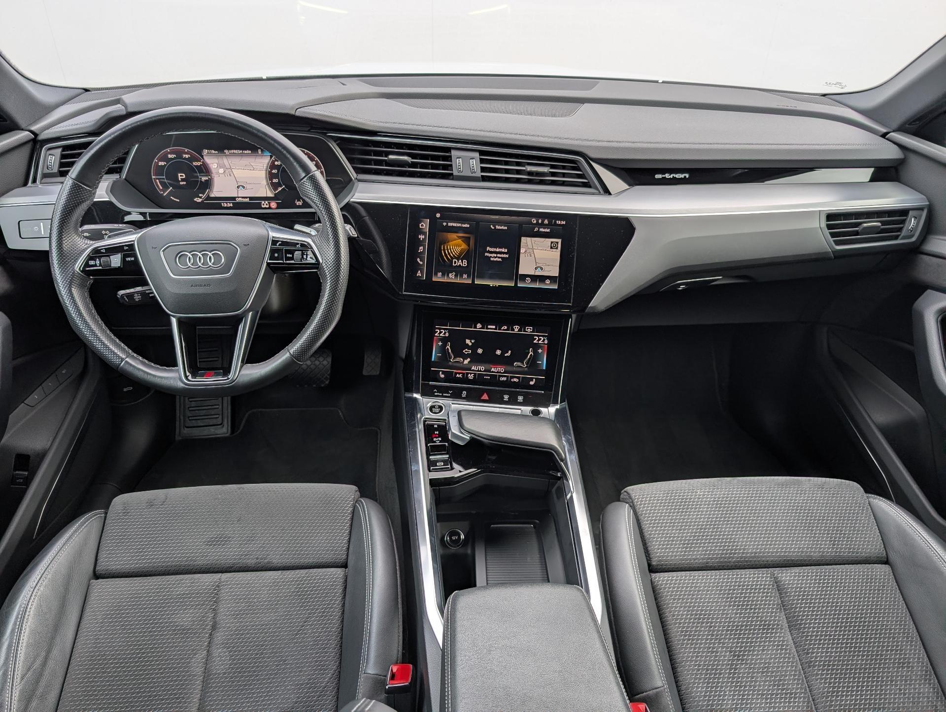 Audi E-tron