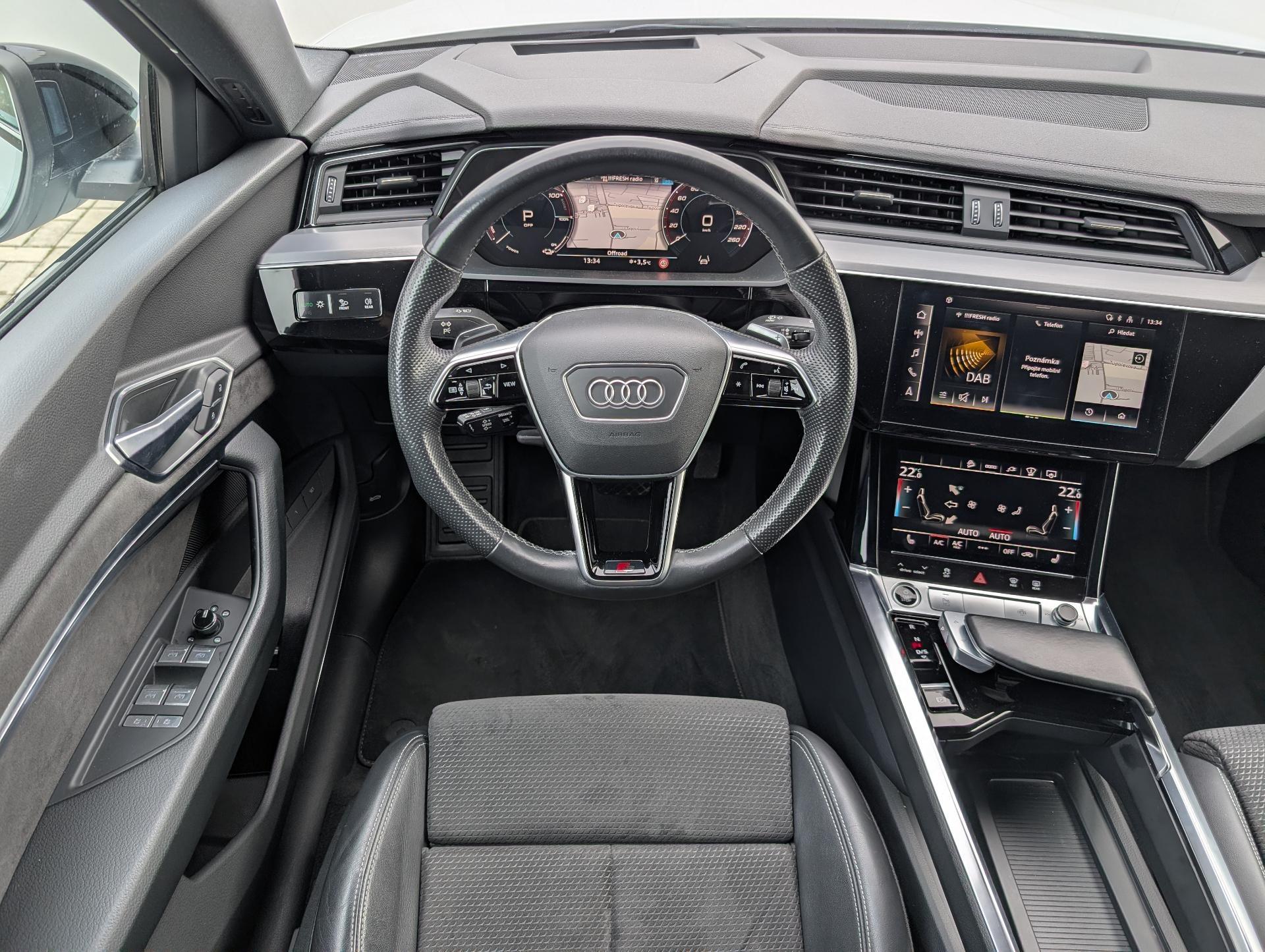 Audi E-tron