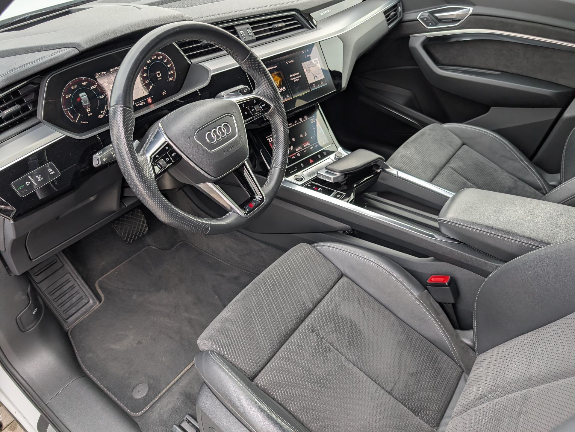 Audi E-tron
