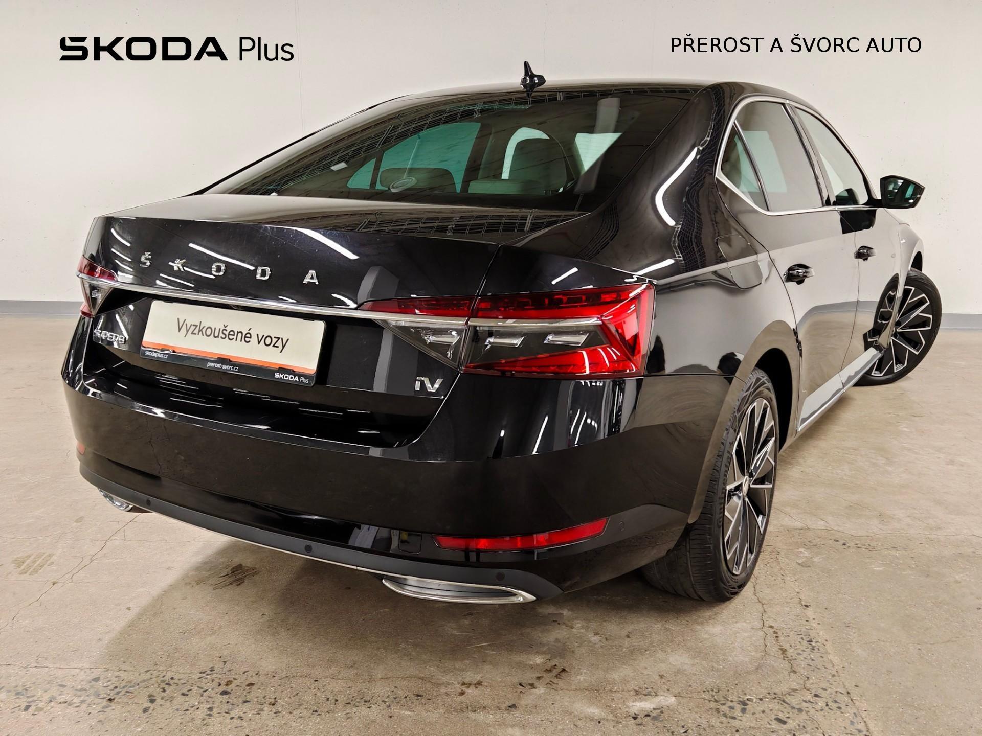 Škoda Superb