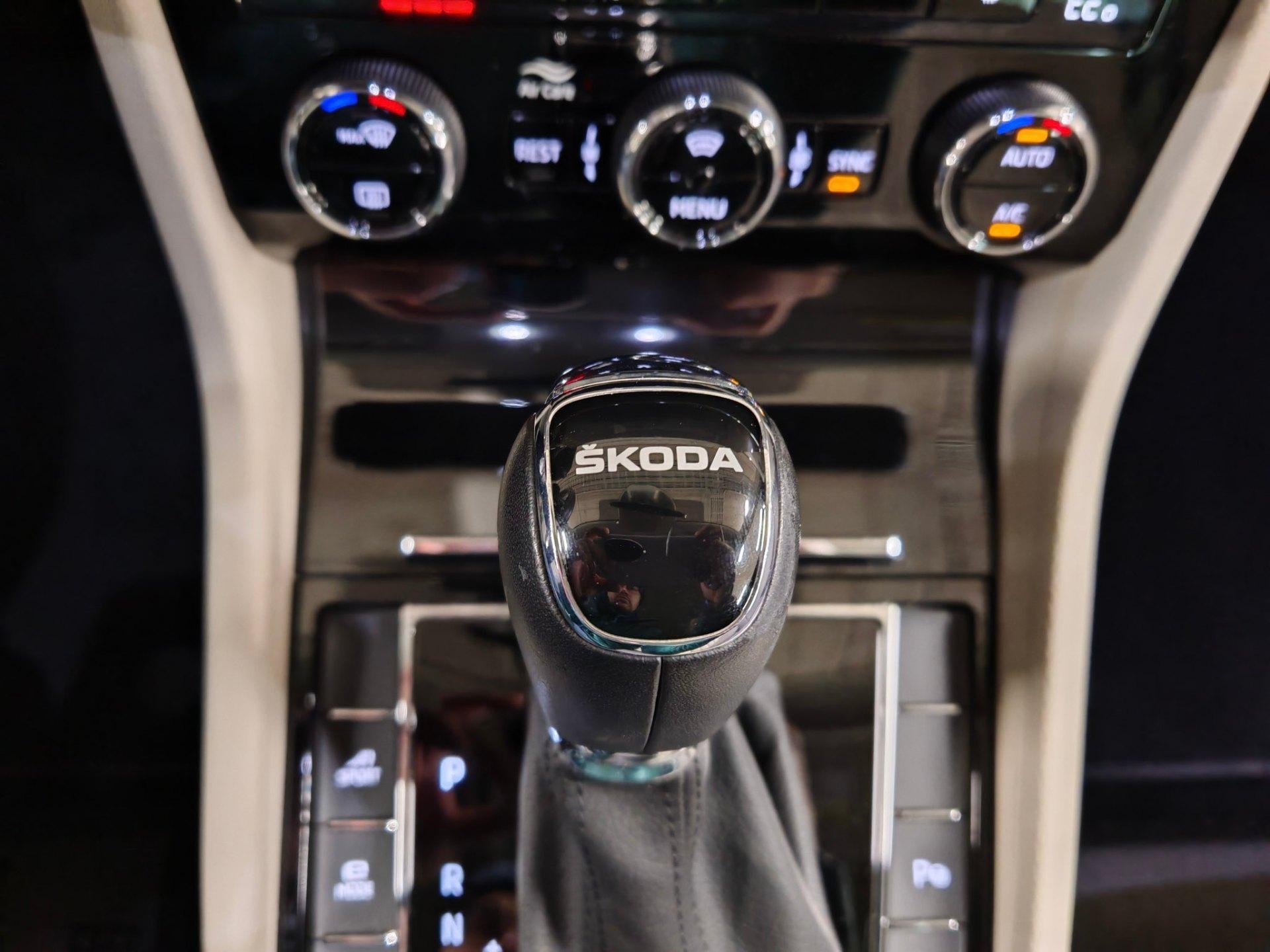 Škoda Superb