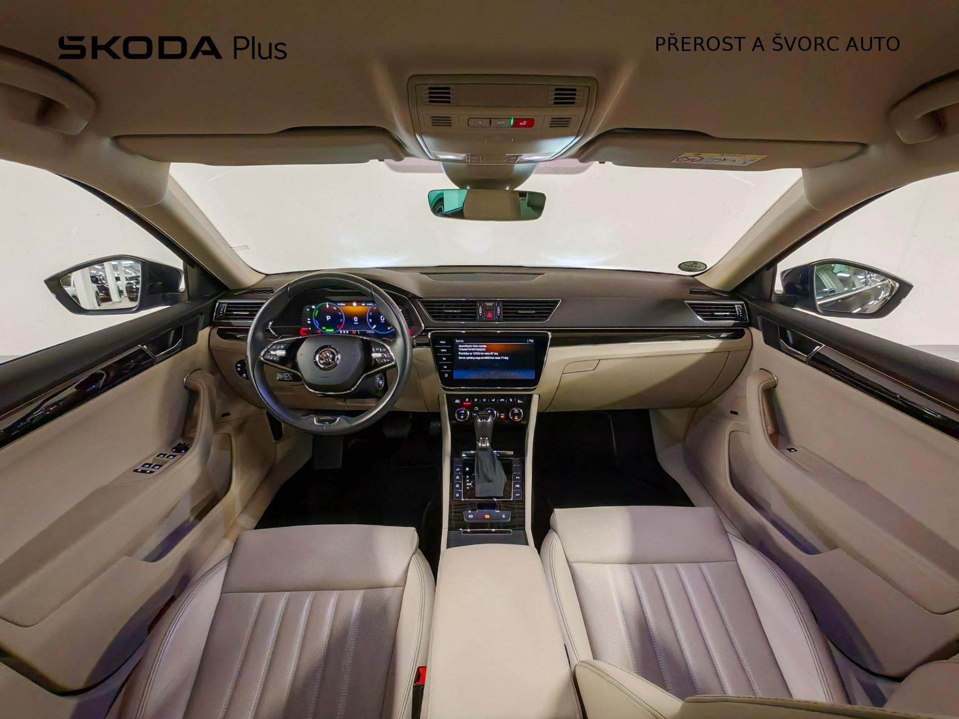Škoda Superb