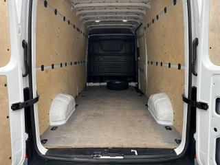 Volkswagen Crafter - skříňový vůz 