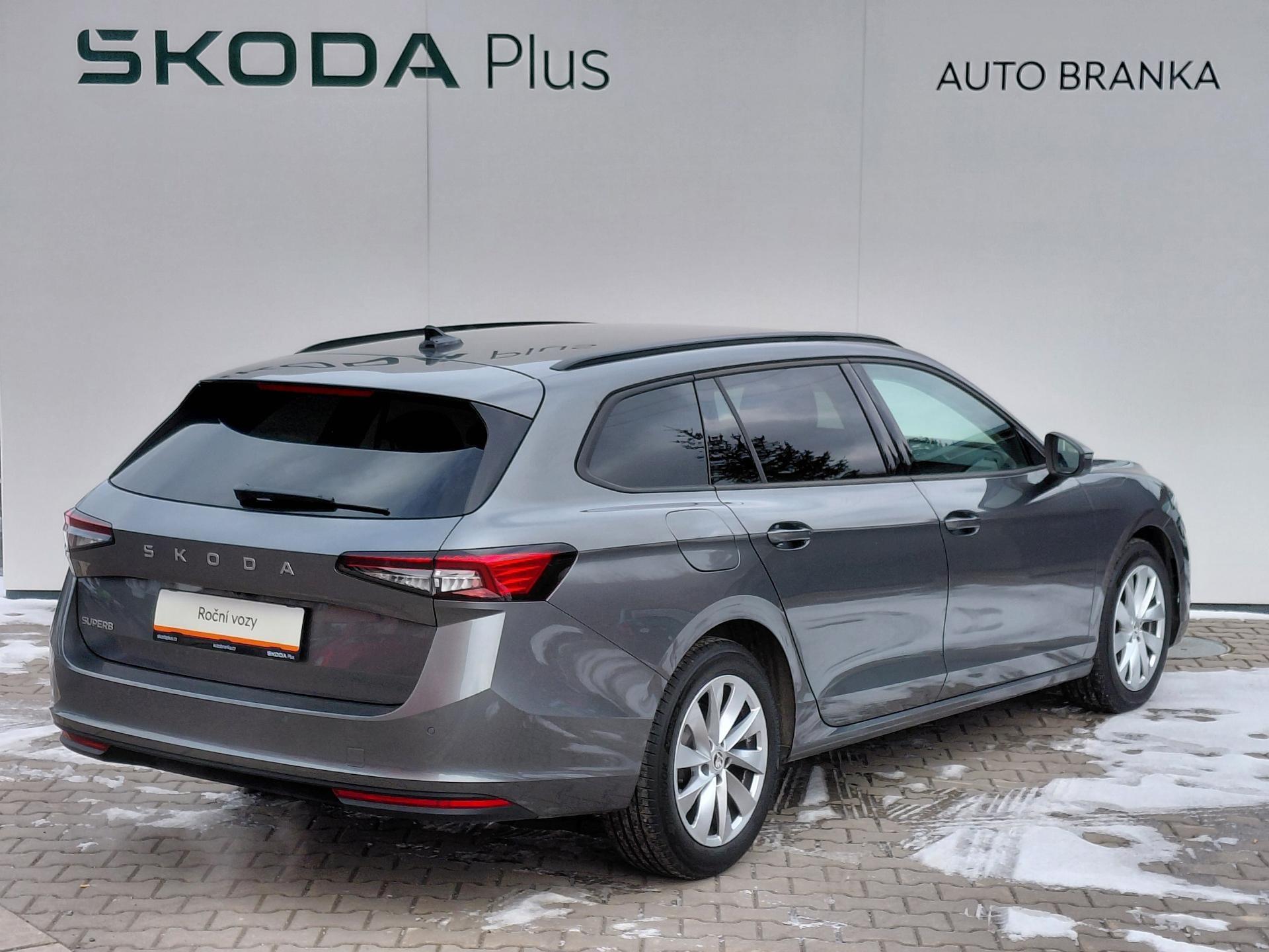 Škoda Superb