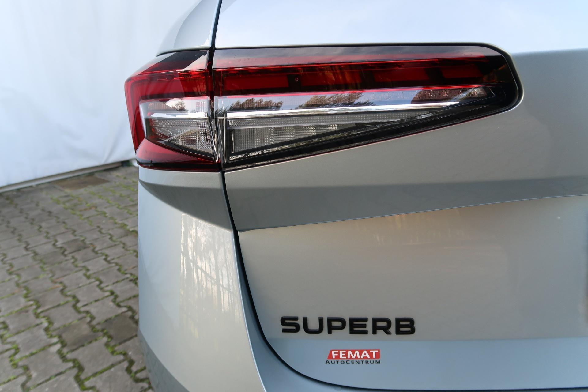 Škoda Superb