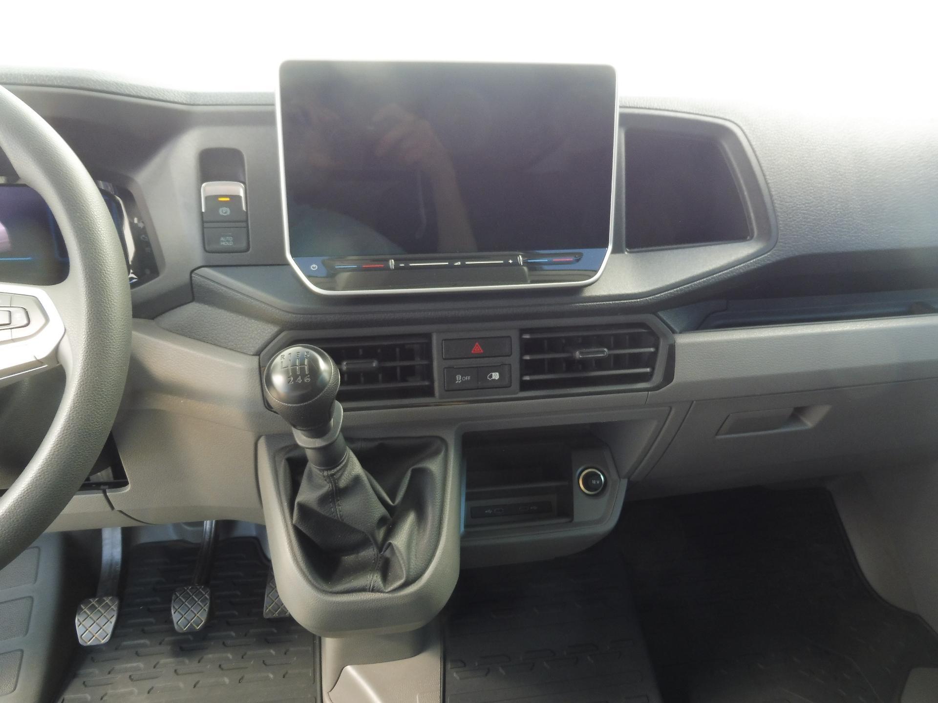 Volkswagen Crafter - skříňový vůz 