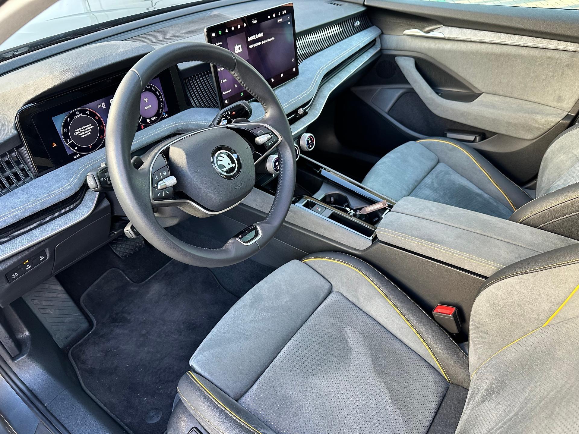 Škoda Superb